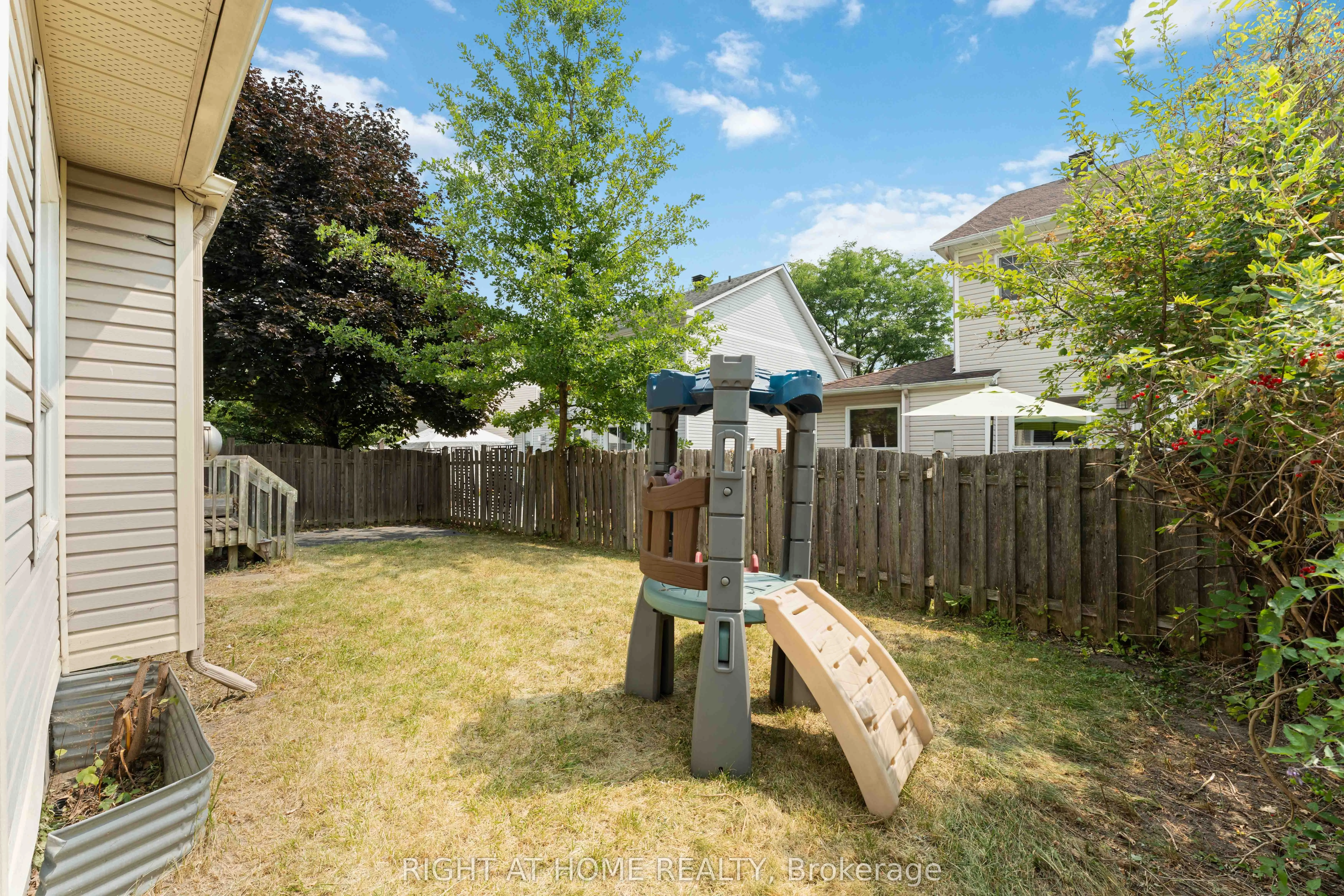 373 Stoneway Drive