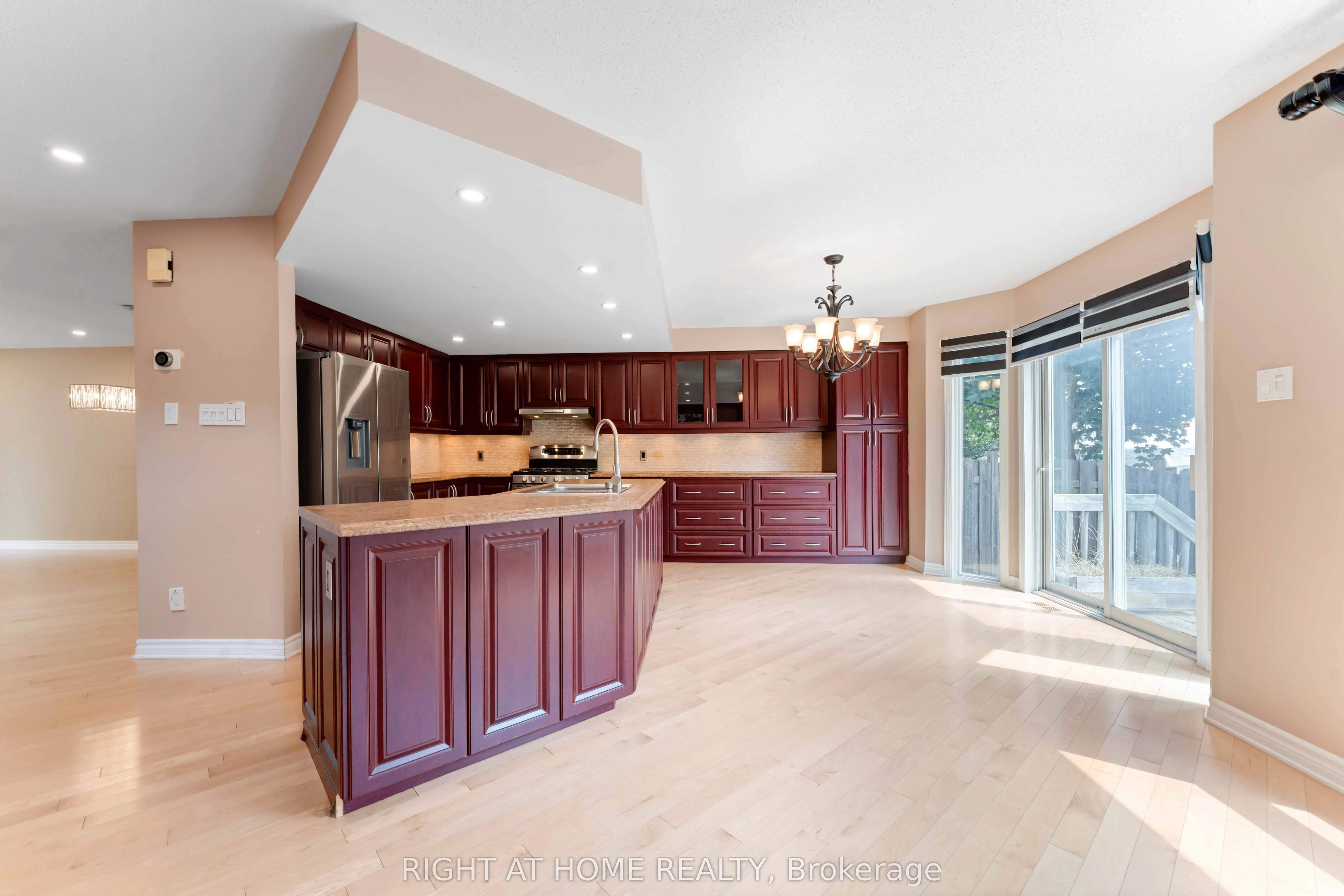 373 Stoneway Drive