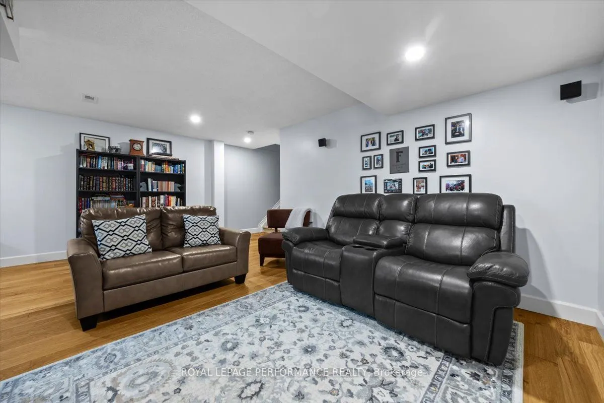 416 Rochefort Circle
