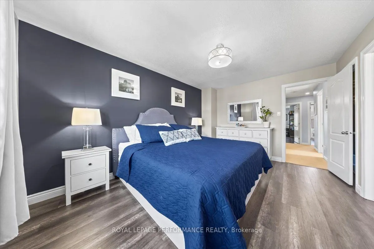 416 Rochefort Circle