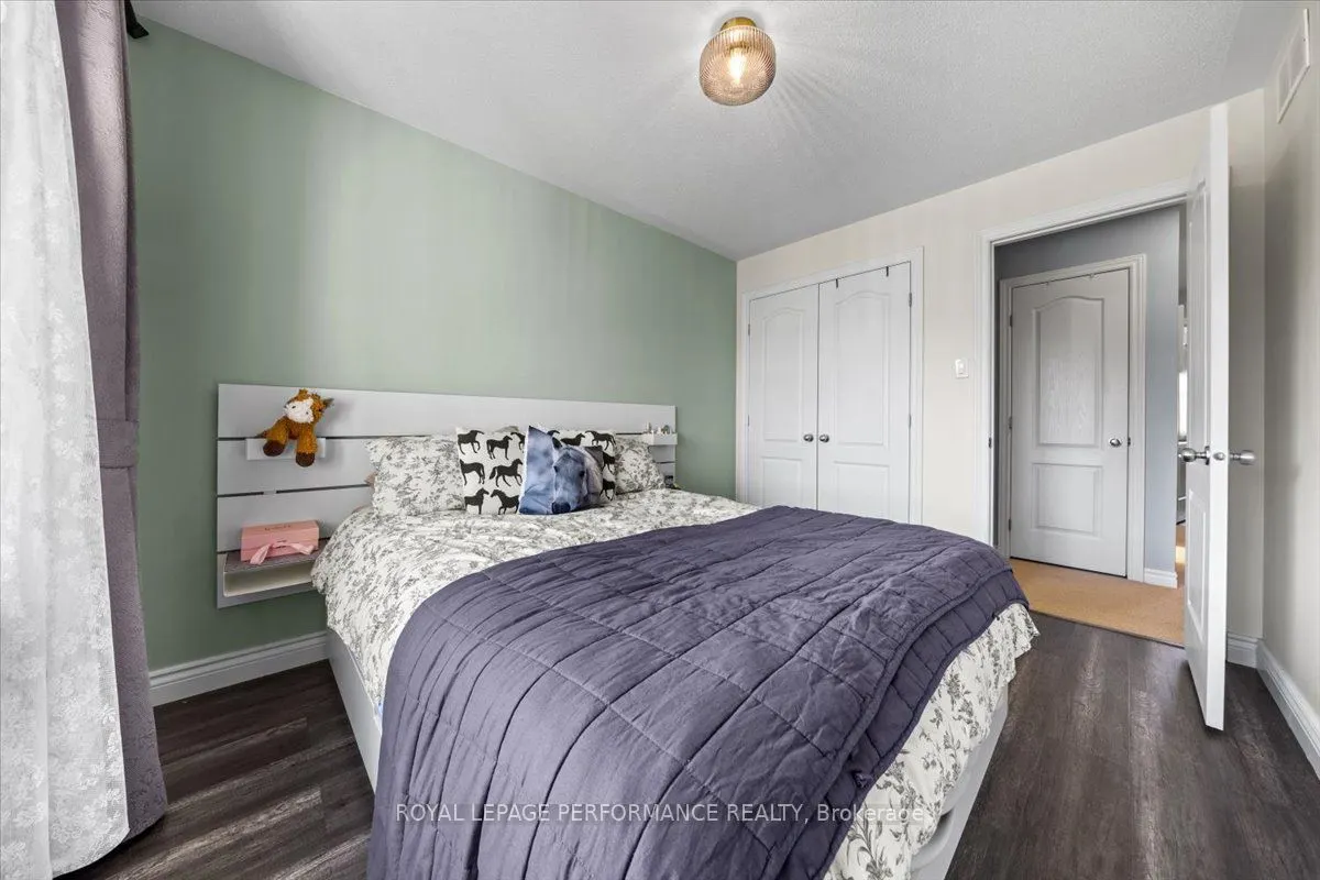 416 Rochefort Circle