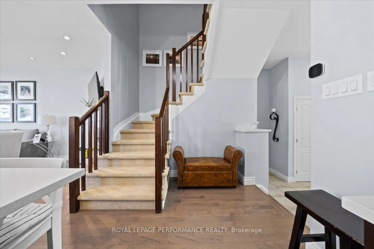 416 Rochefort Circle