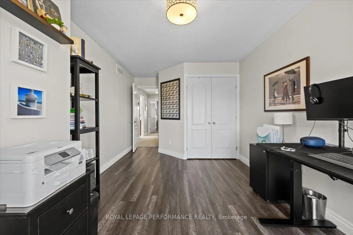 416 Rochefort Circle