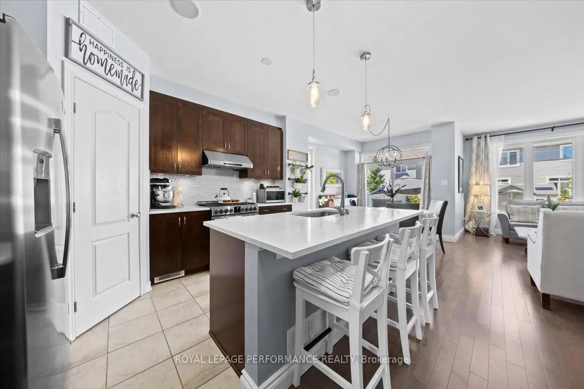 416 Rochefort Circle
