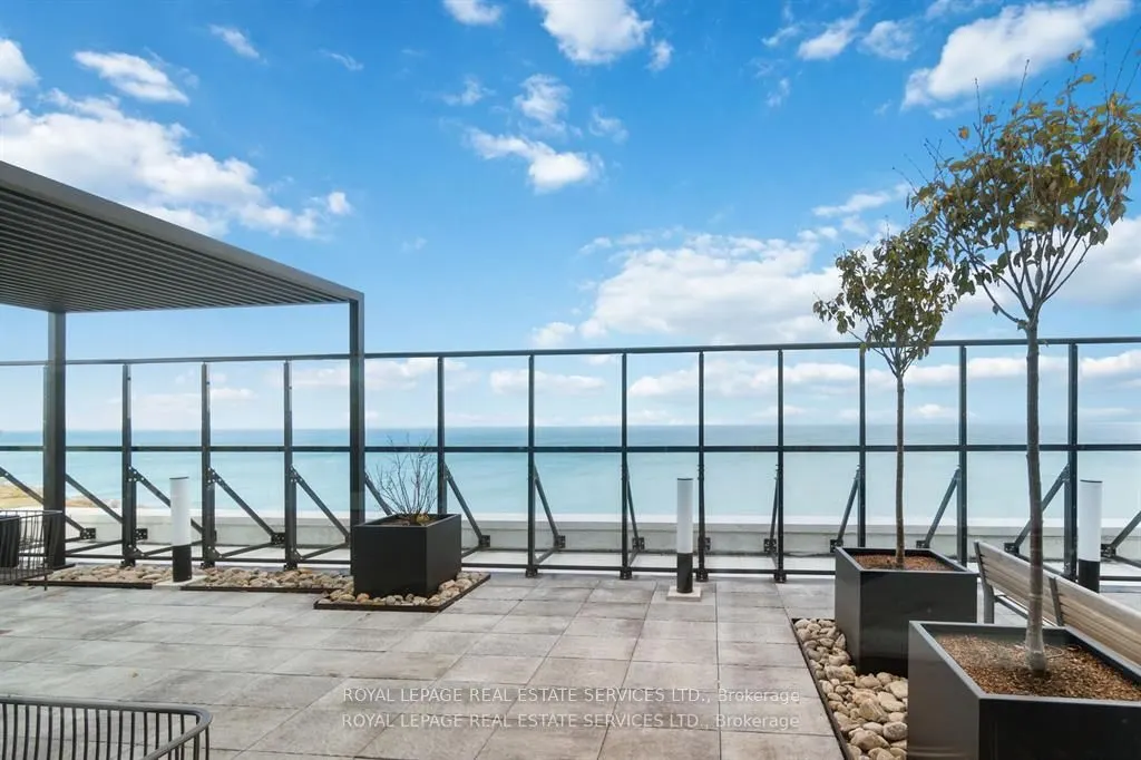385 WINSTON Road, #1702