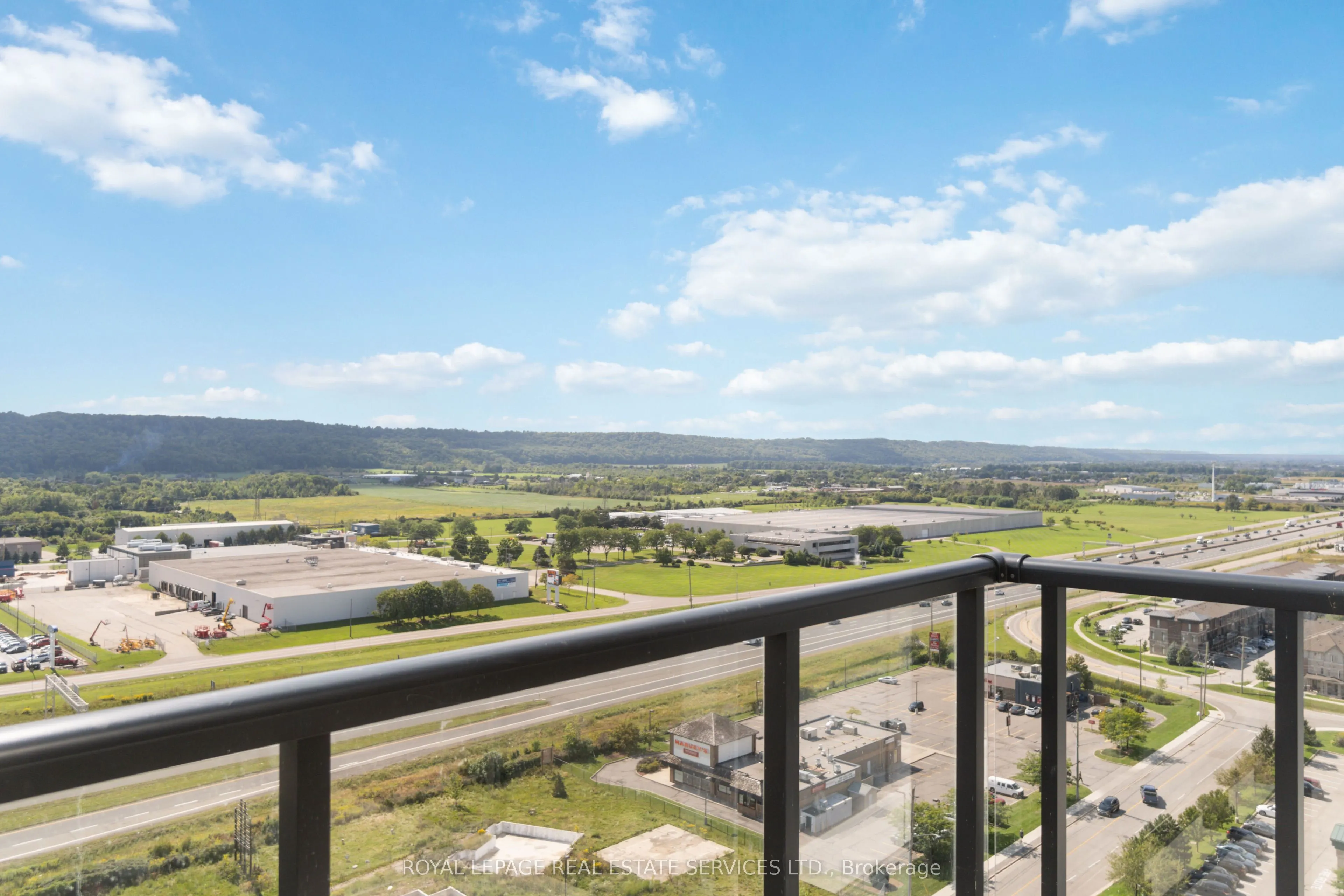 385 WINSTON Road, #1702
