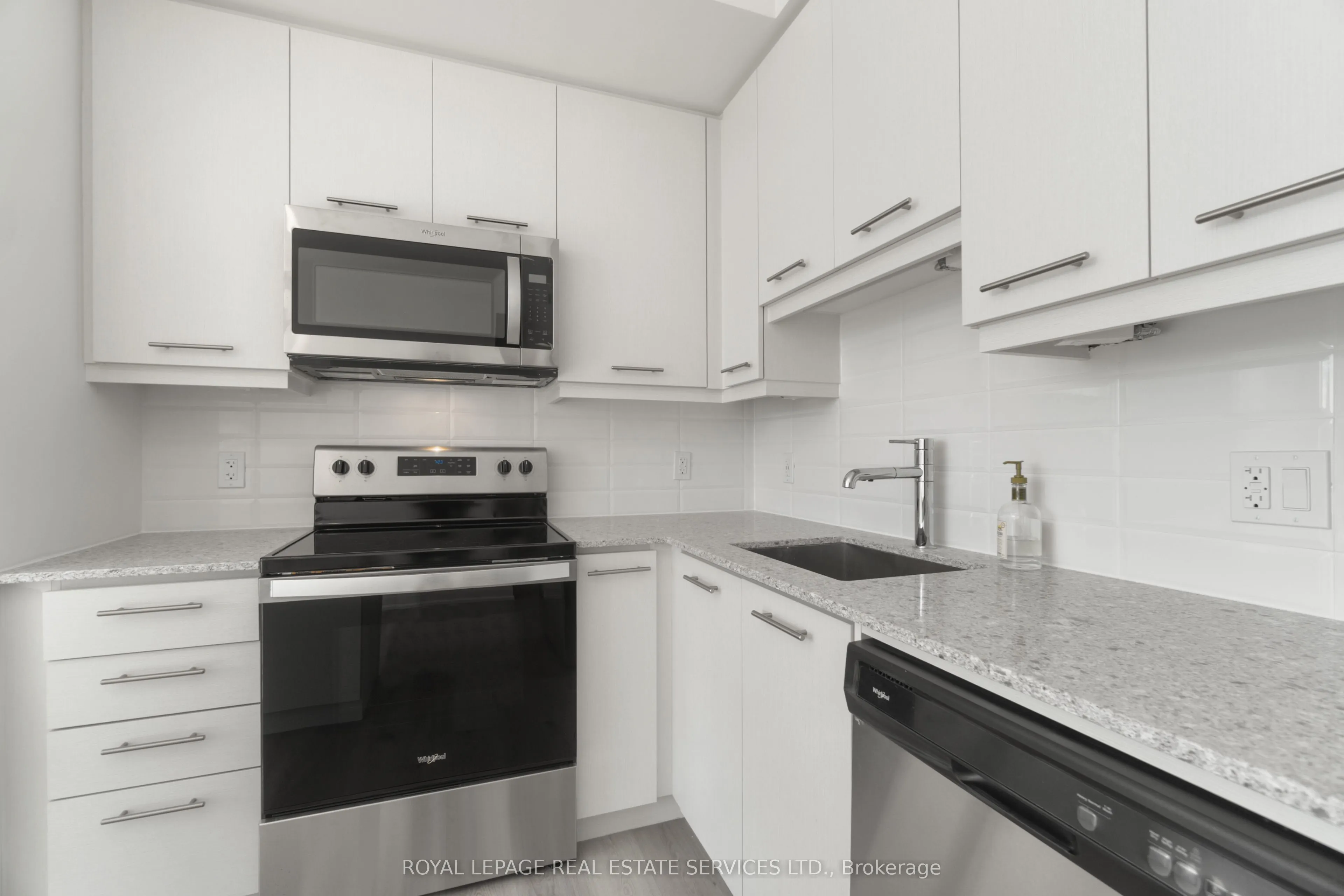 385 WINSTON Road, #1702