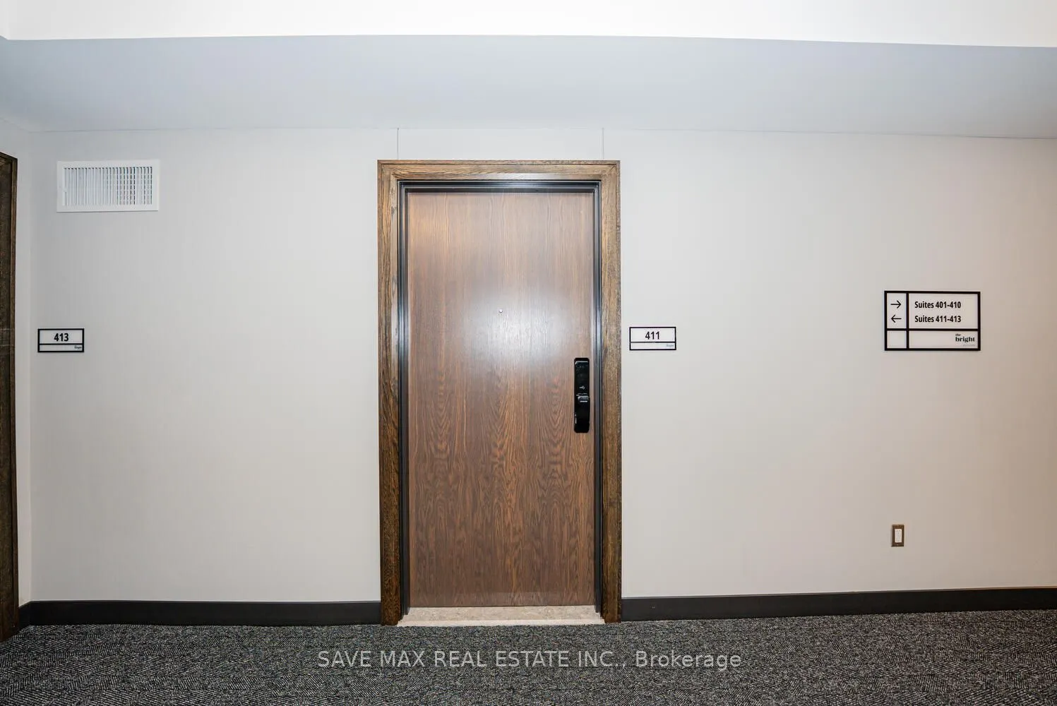 741 King Street W, #411