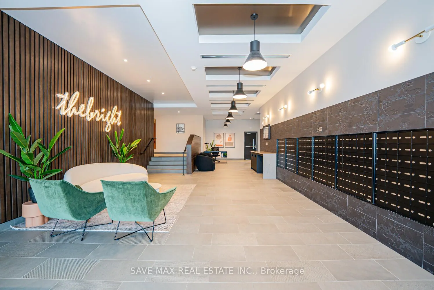 741 King Street W, #411