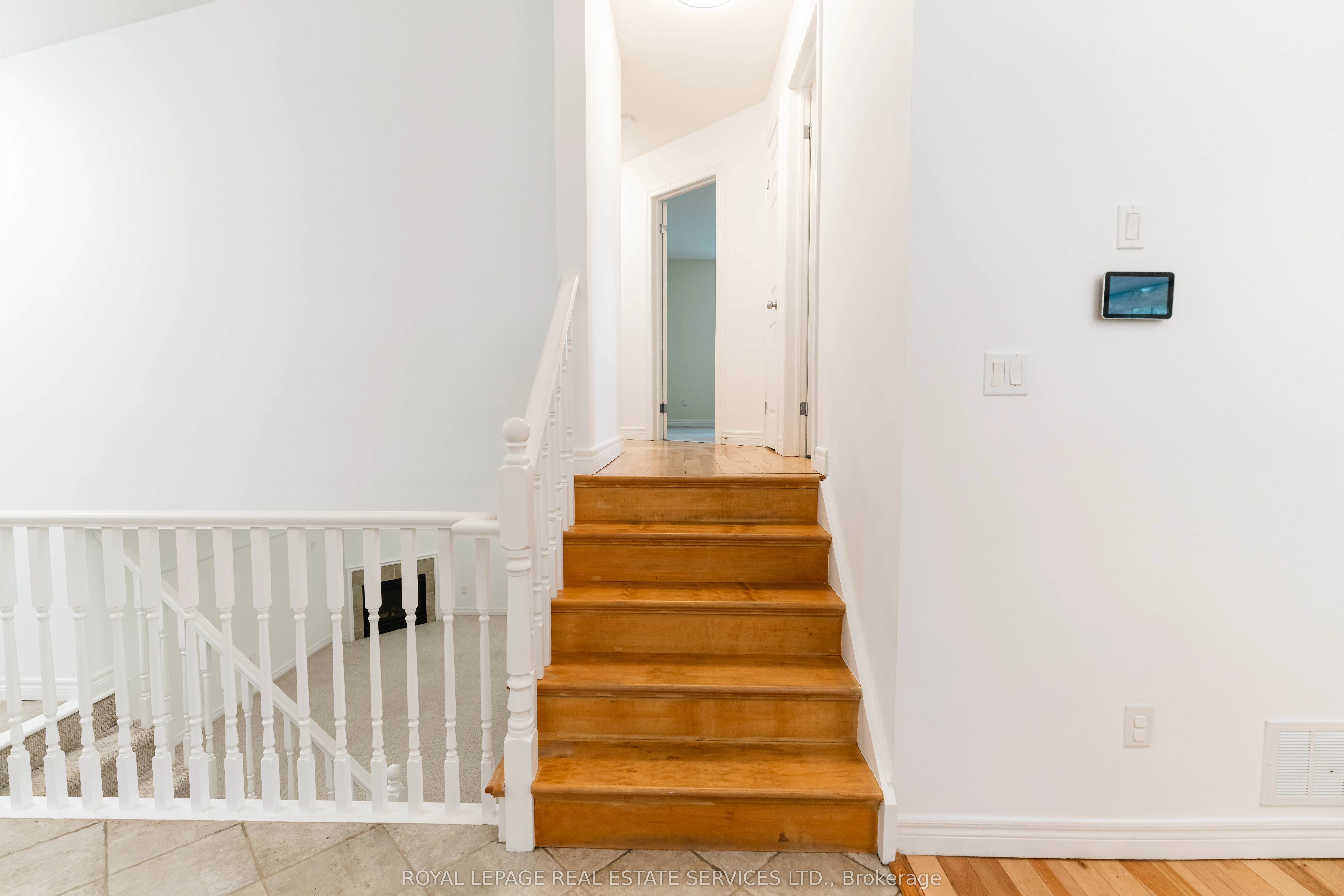 837 Upper Ottawa Street