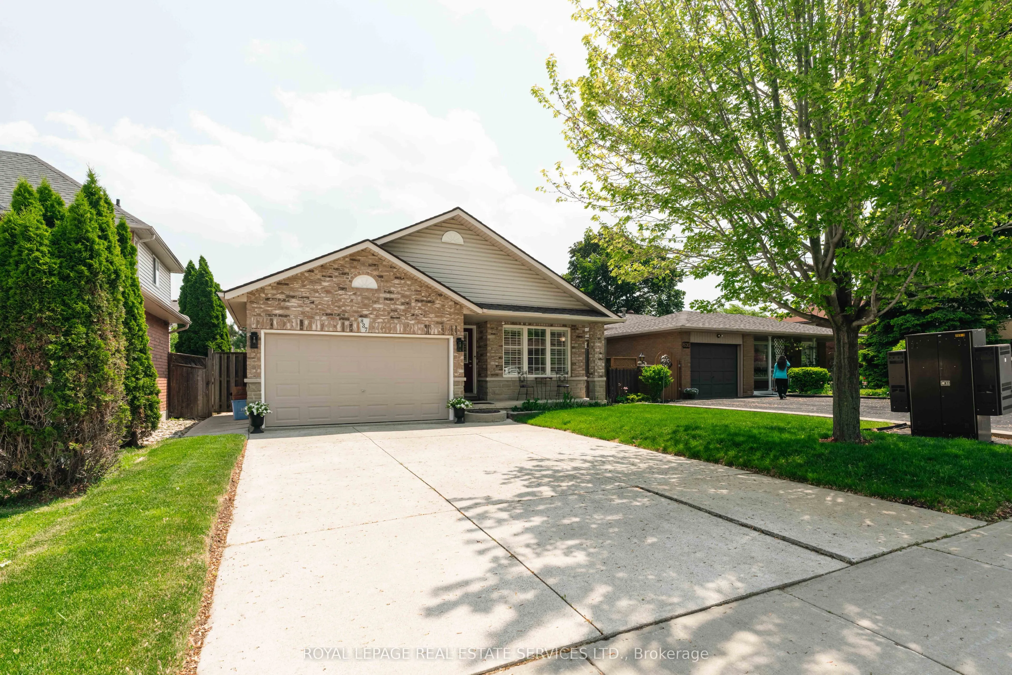 837 Upper Ottawa Street