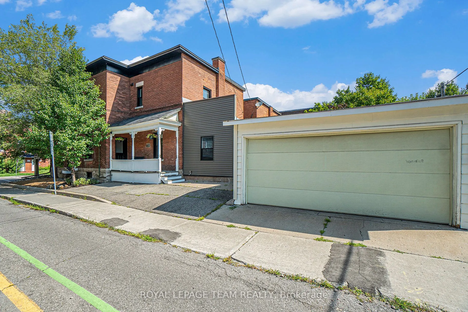 128 Pretoria Avenue
