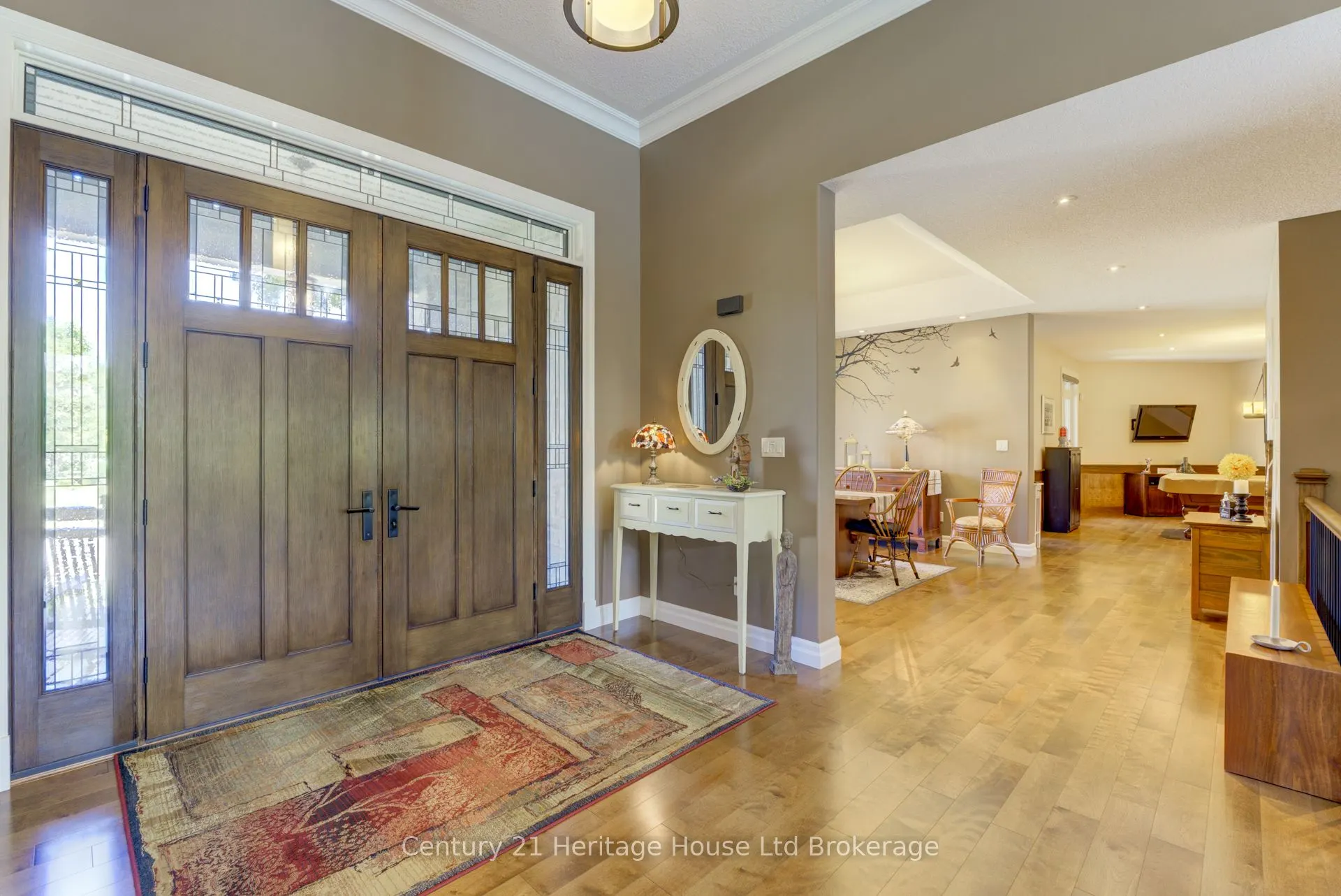 563 Lakeview Drive