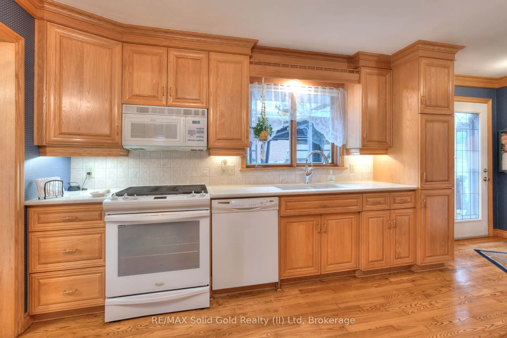 1 Kingfisher Drive