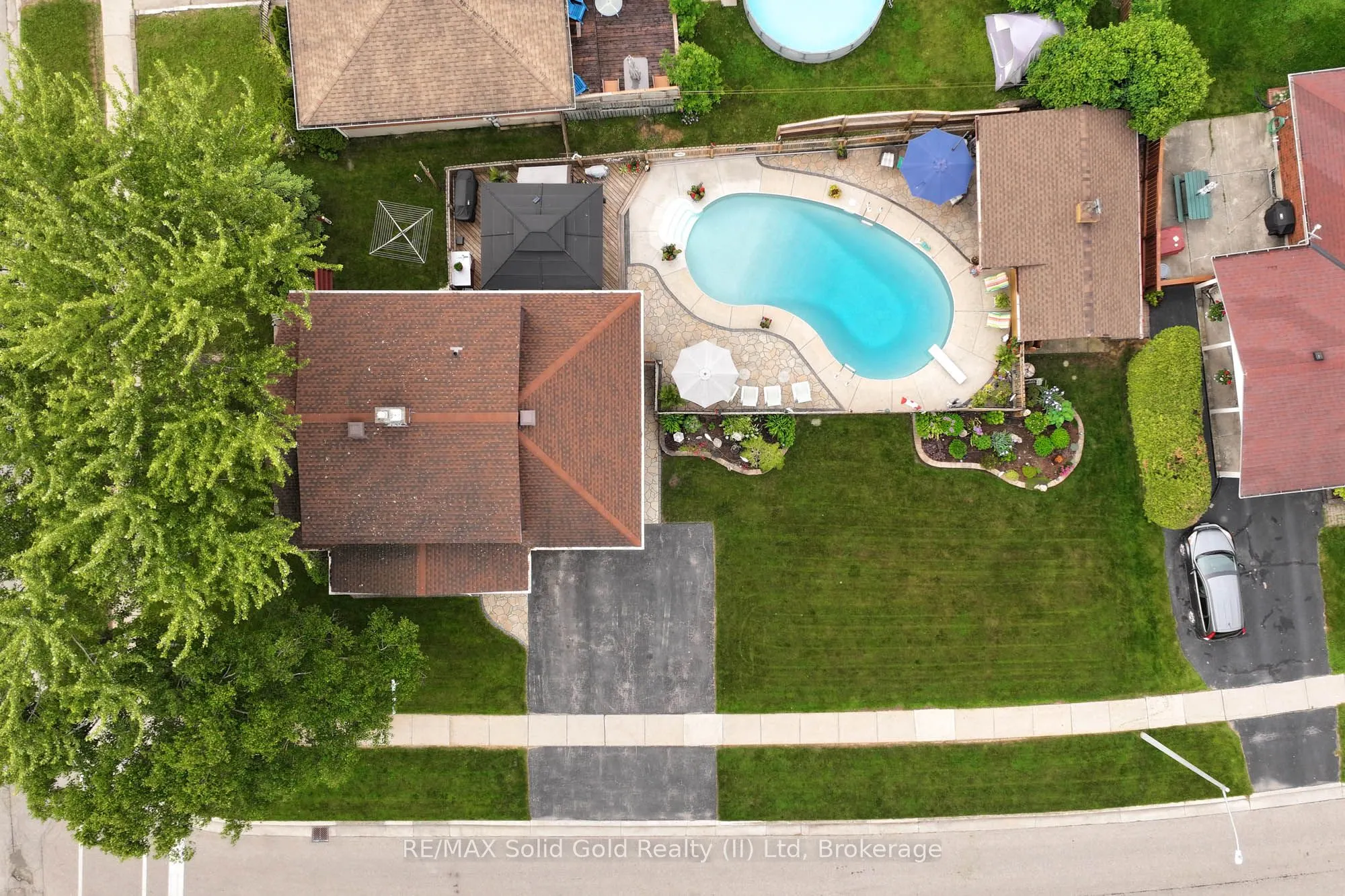 1 Kingfisher Drive