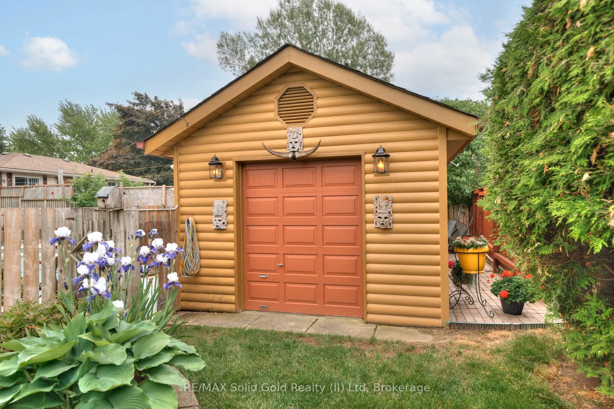1 Kingfisher Drive