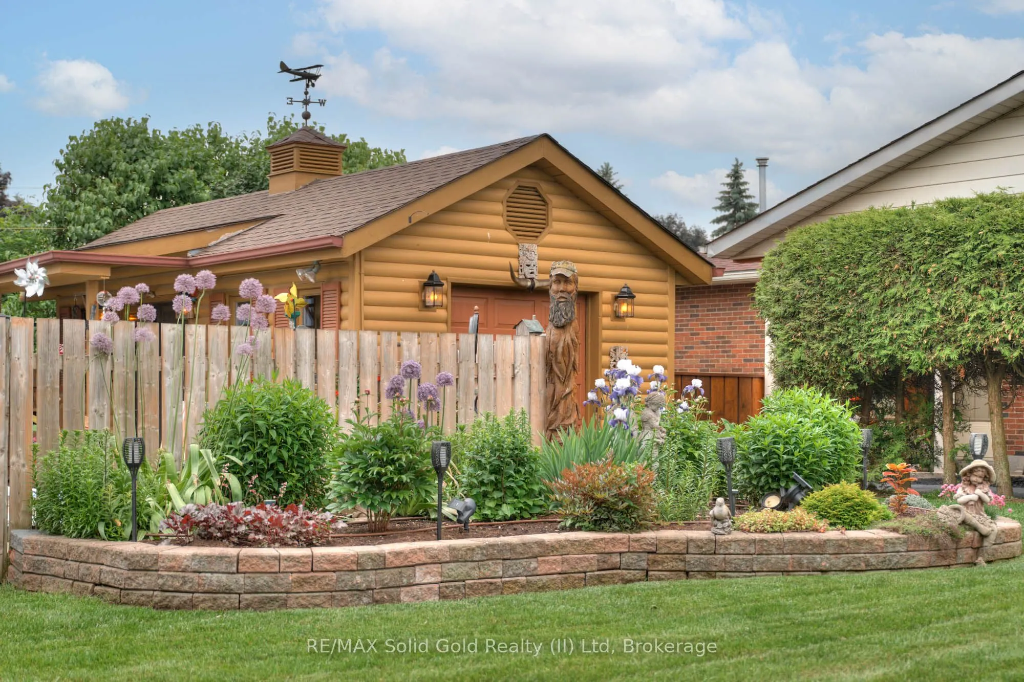 1 Kingfisher Drive