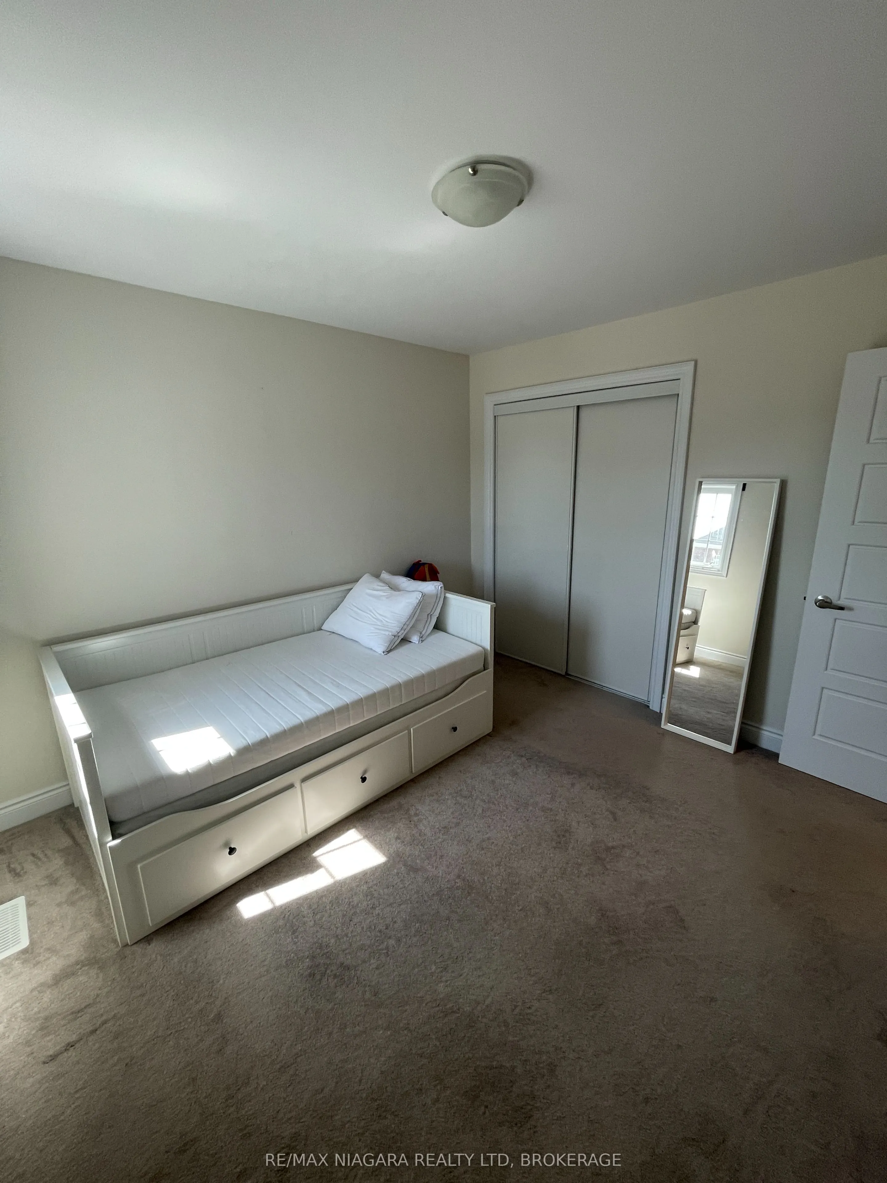 19 Legacy Lane