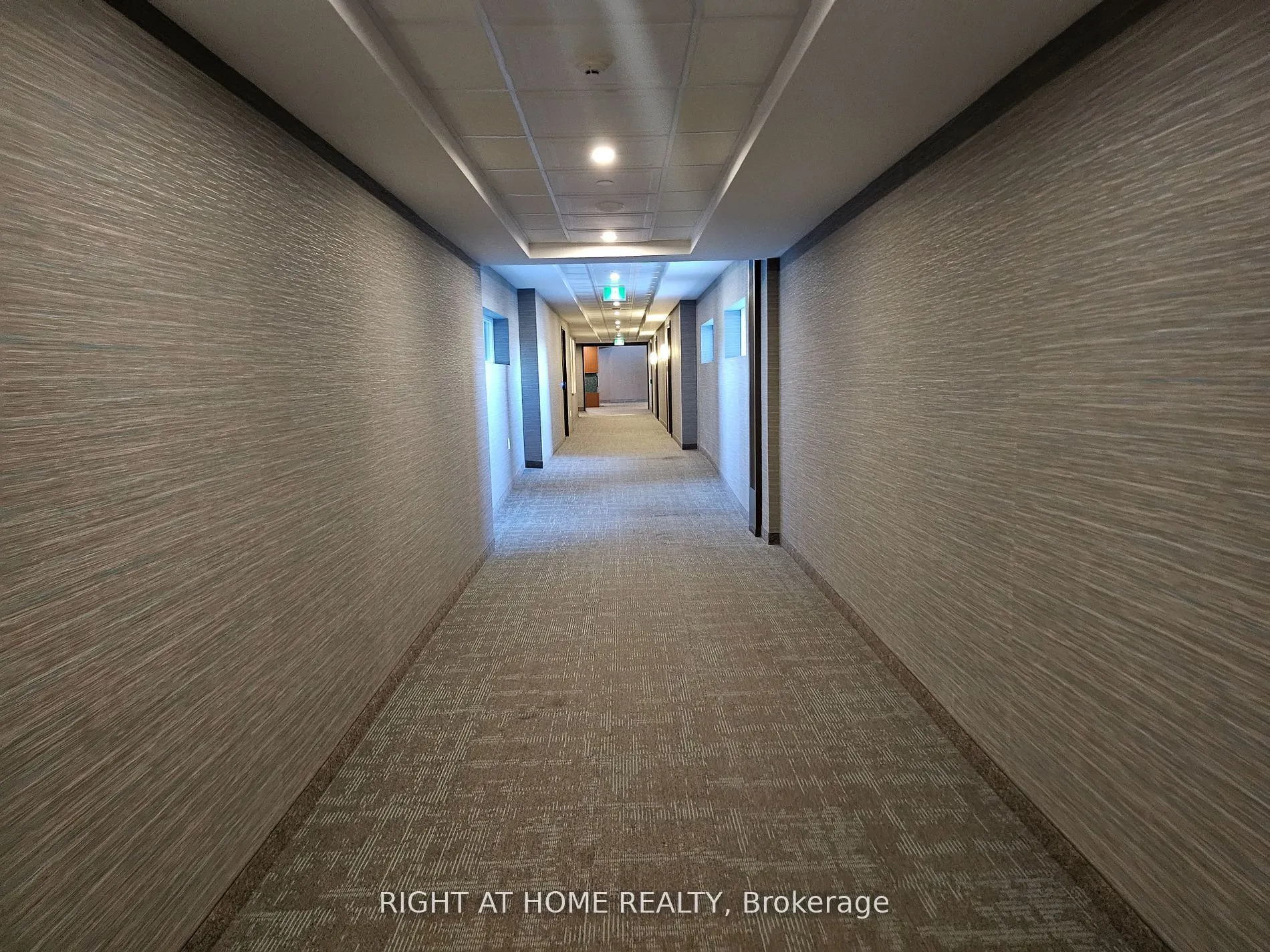 450 Dundas Street E, #912