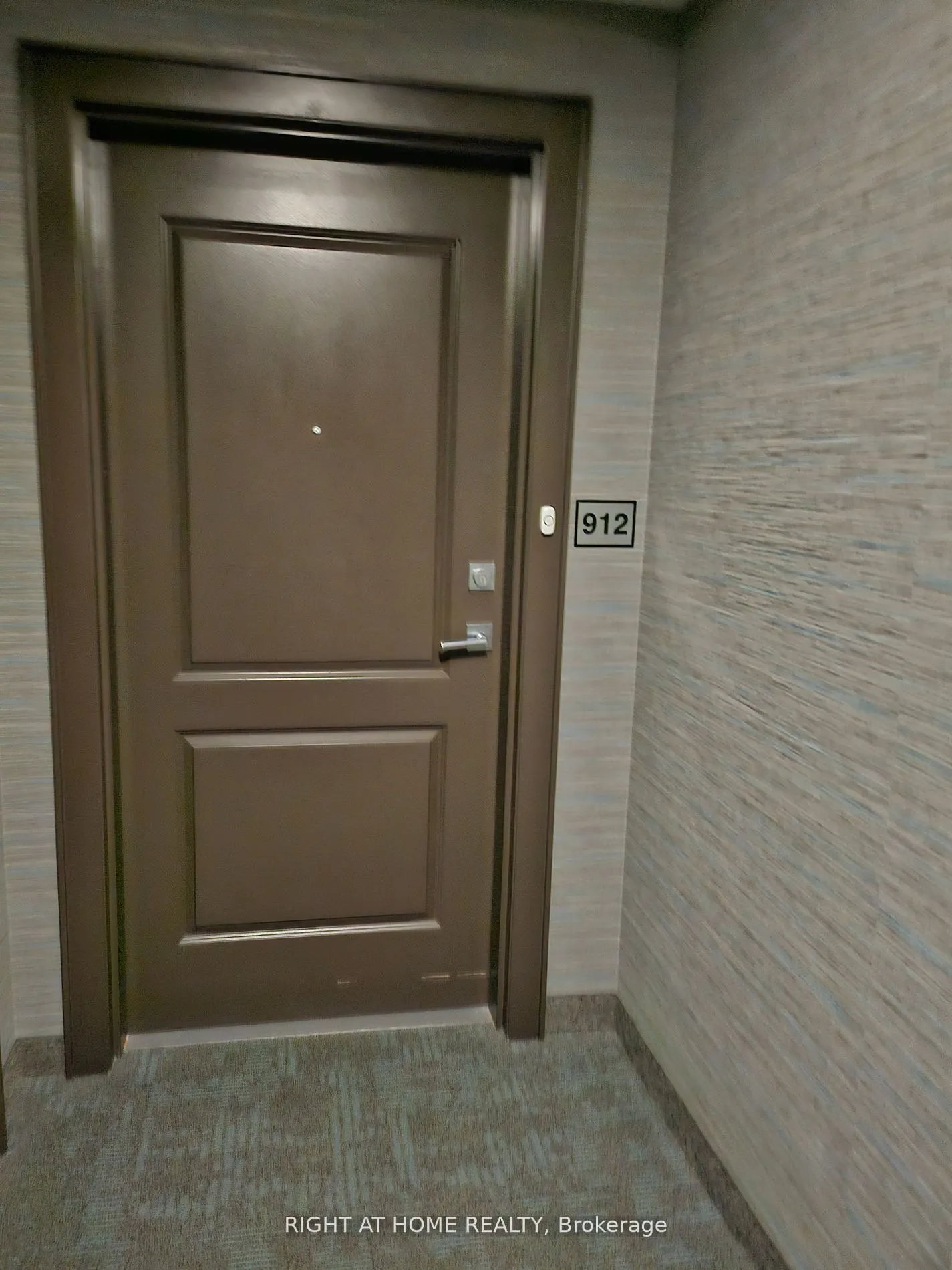450 Dundas Street E, #912