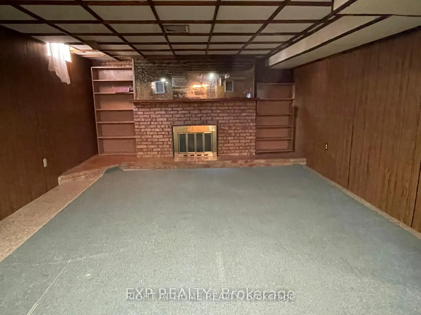 380 Christie Street