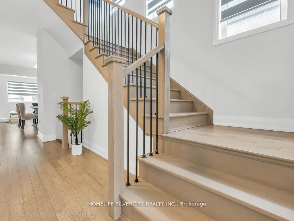 269 Harwood Avenue