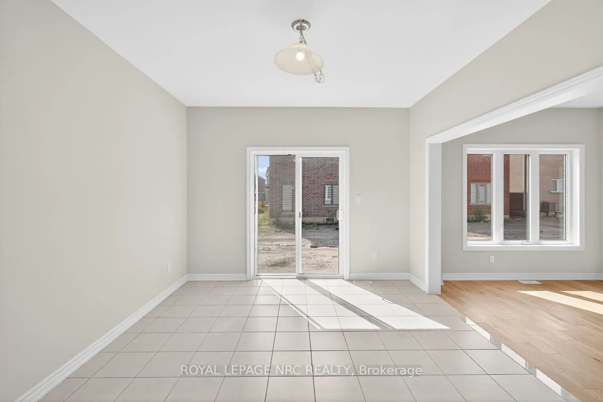49 HUNTSWORTH Avenue