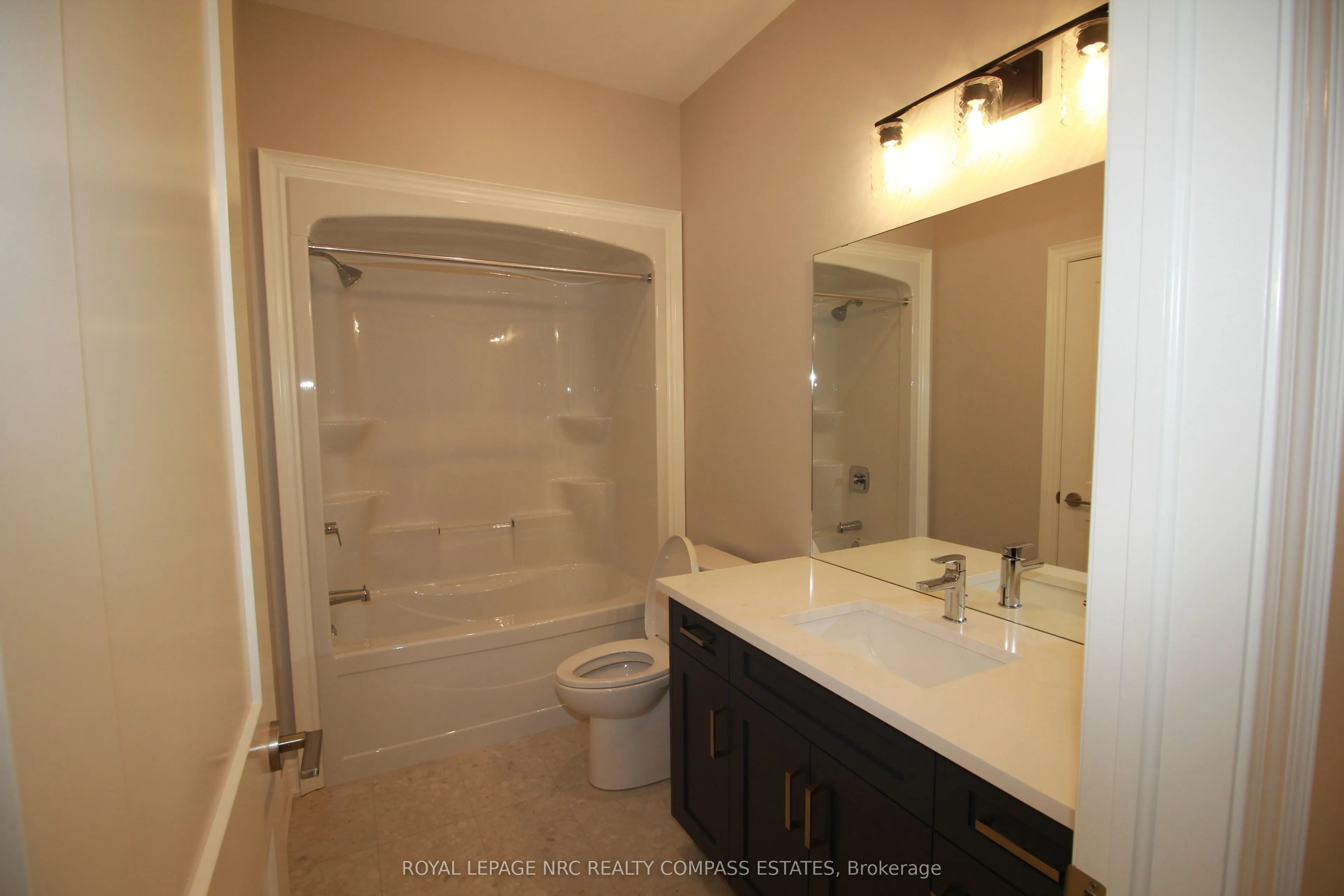 4 SUNHAVEN Lane, #2