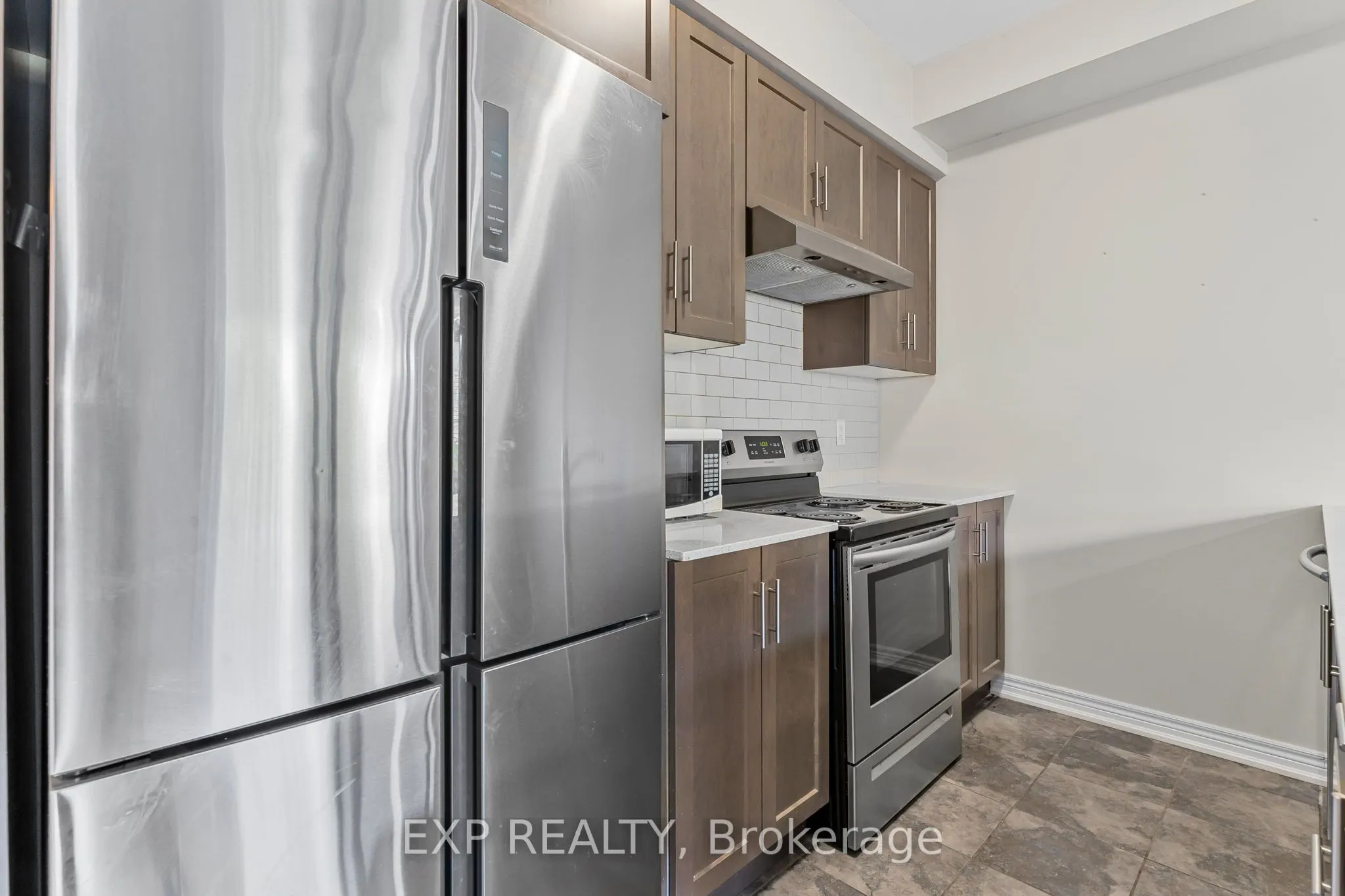 377 Glancaster Road, #23