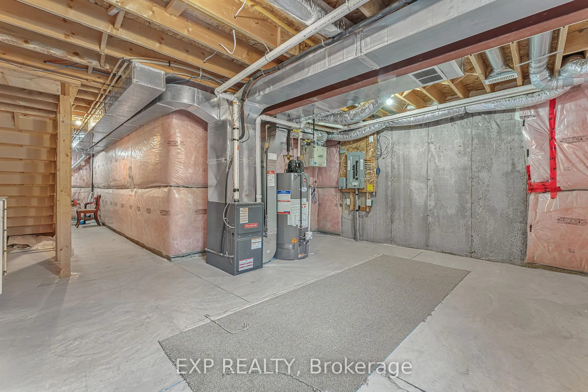 377 Glancaster Road, #23