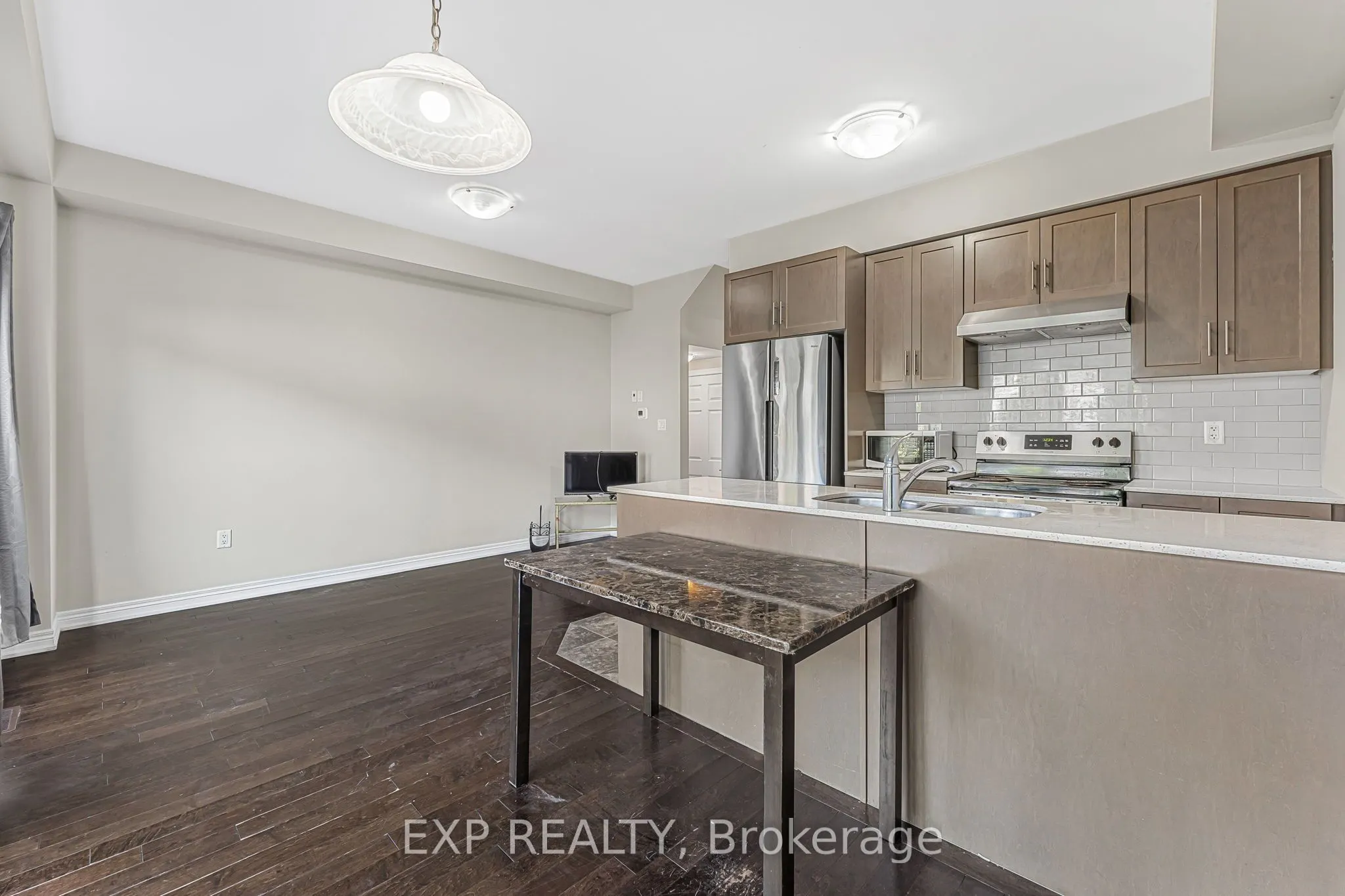 377 Glancaster Road, #23