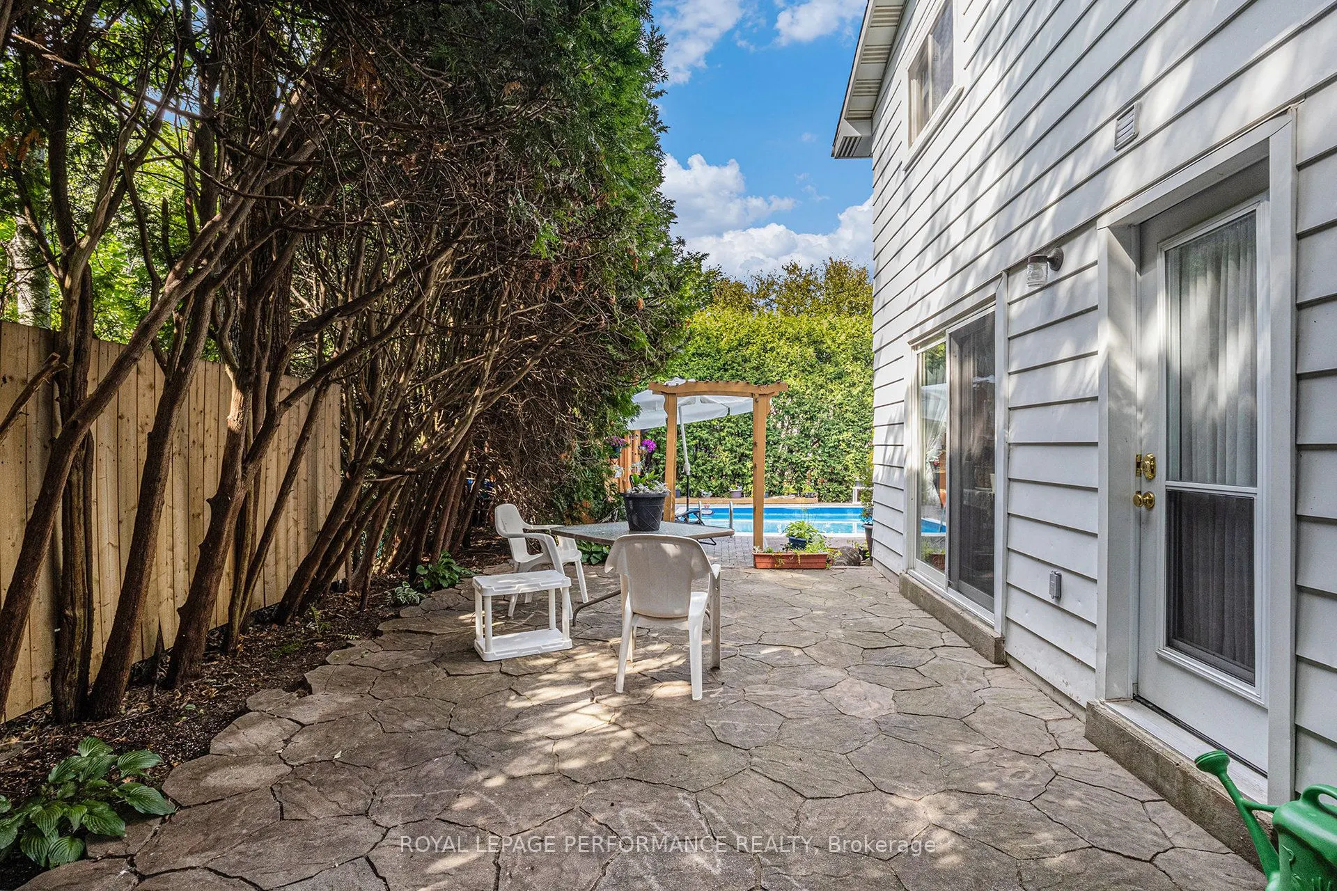 1 Wedgewood Crescent