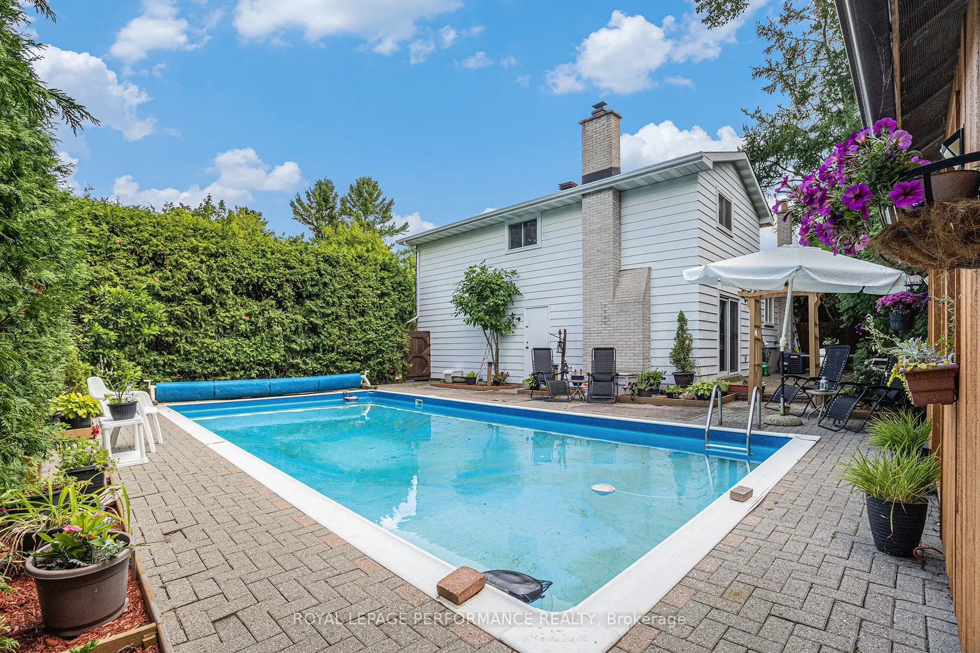 1 Wedgewood Crescent