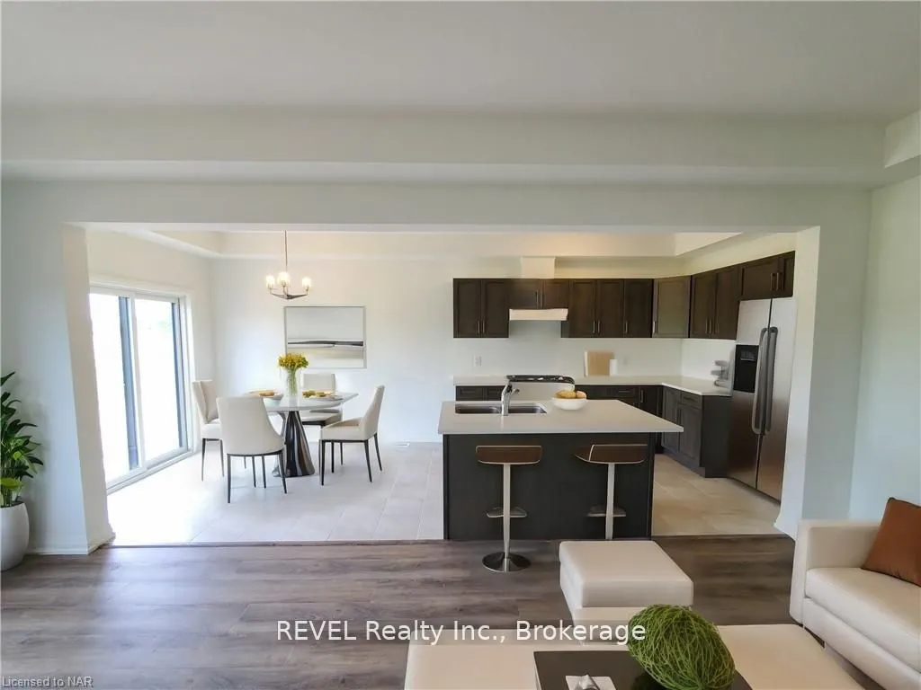 12 West Creek Court
