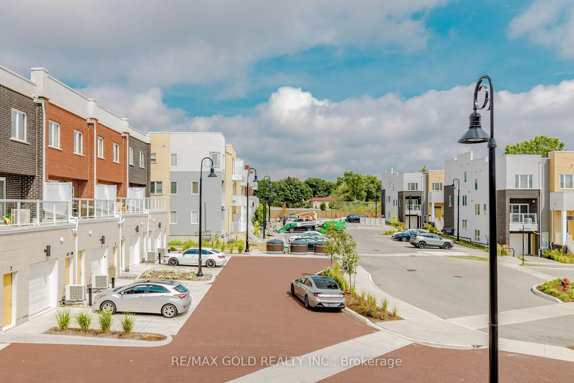 124 Seabrook Drive, #3
