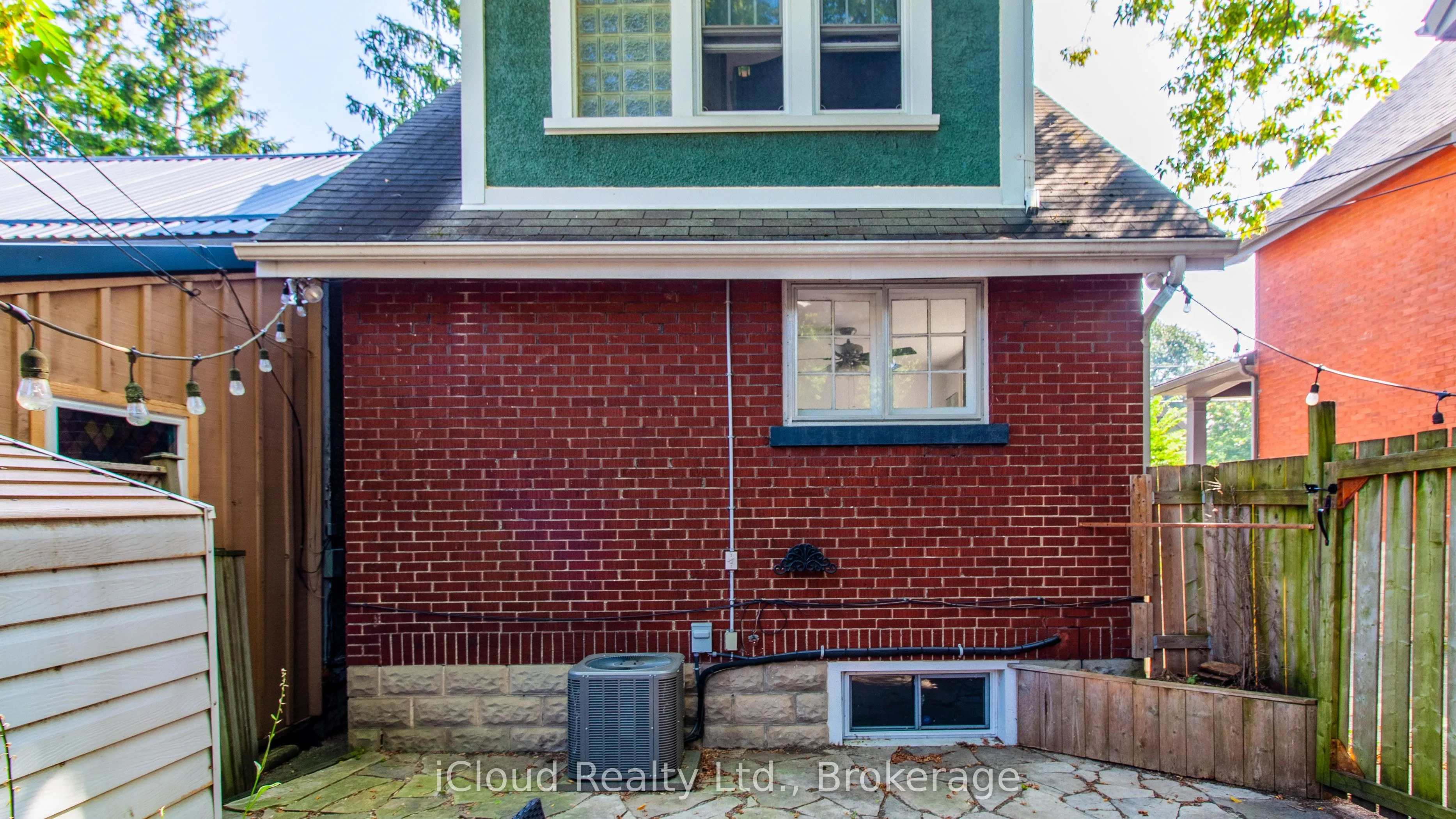 605 Maitland Street