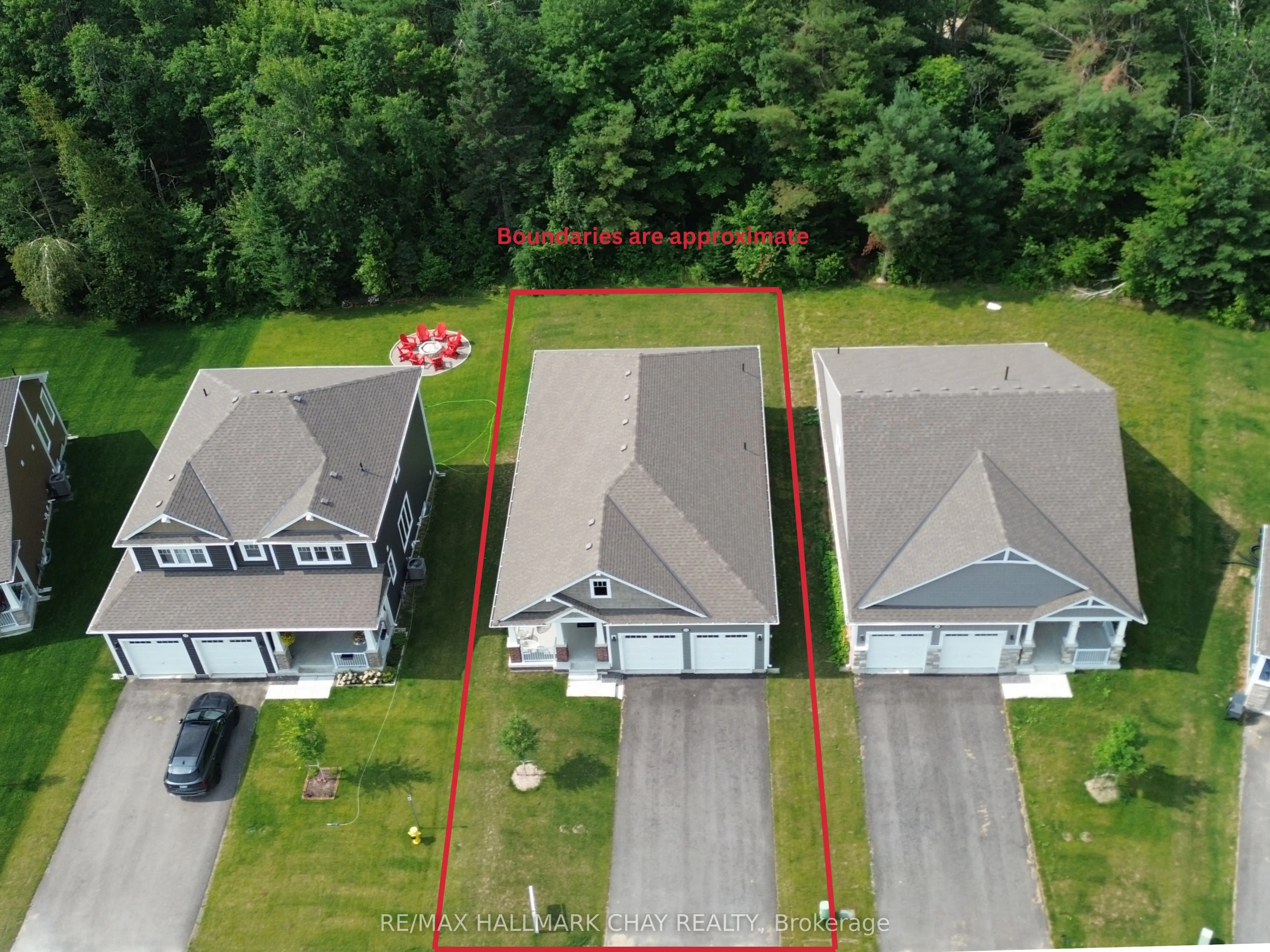 12 Dyer Crescent