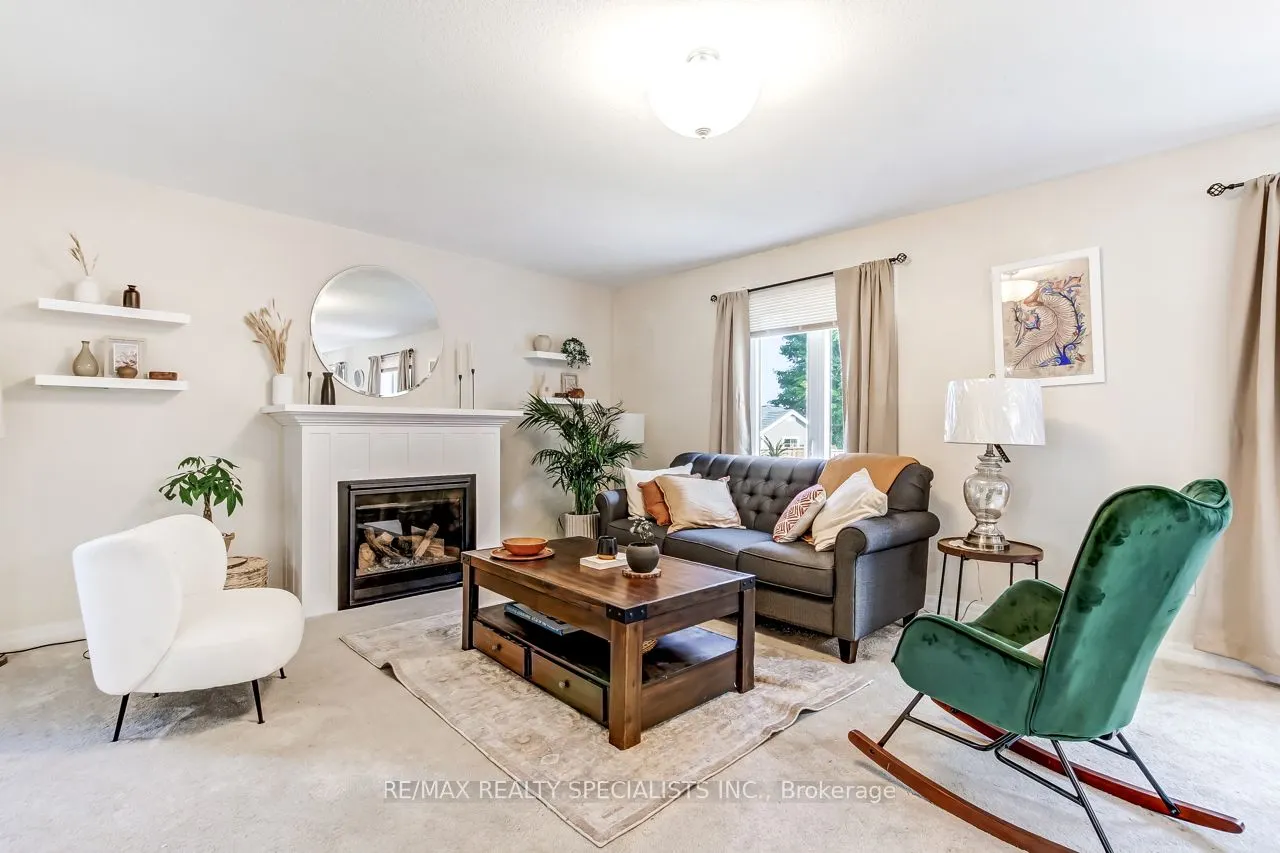 10 Birchall Lane