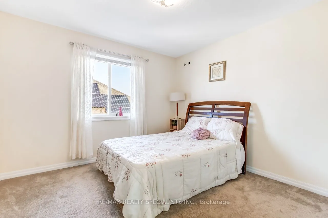 10 Birchall Lane
