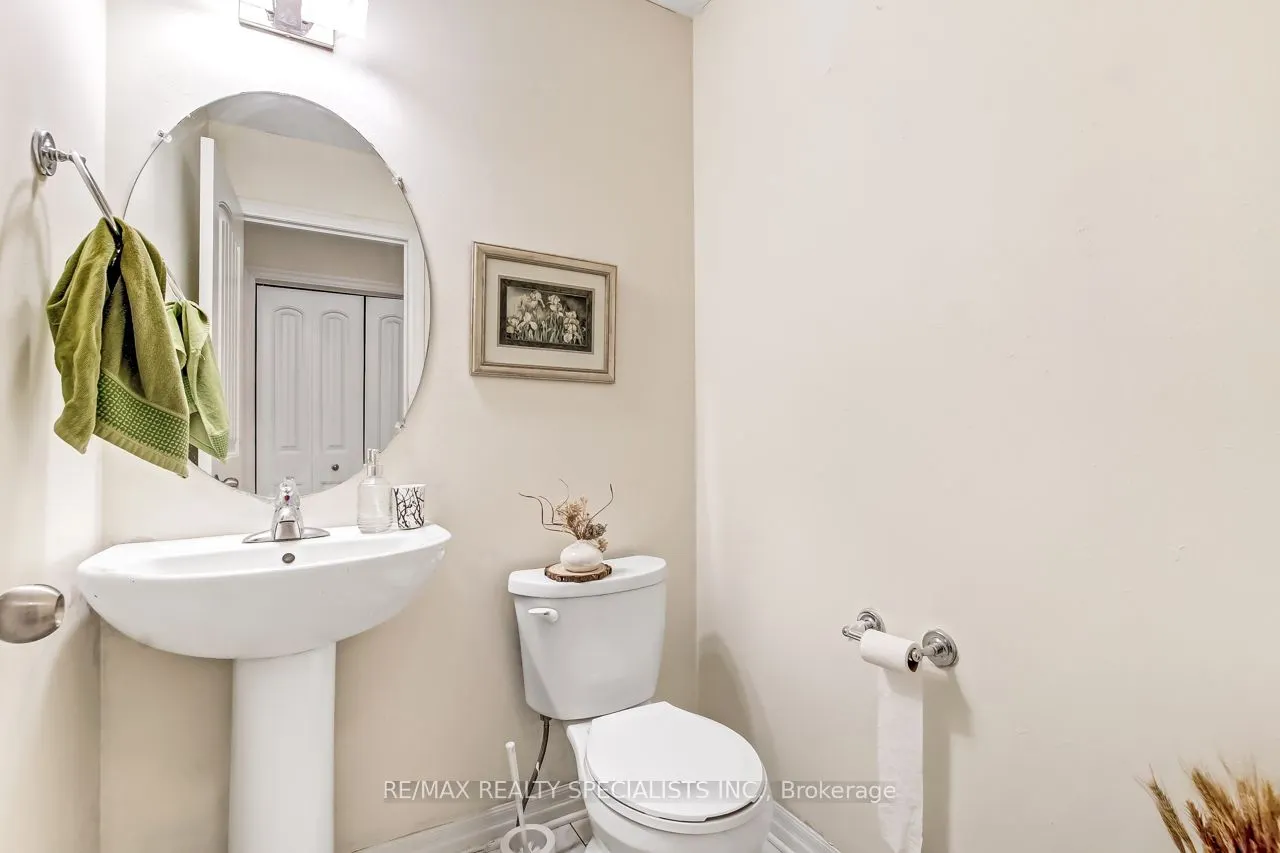 10 Birchall Lane
