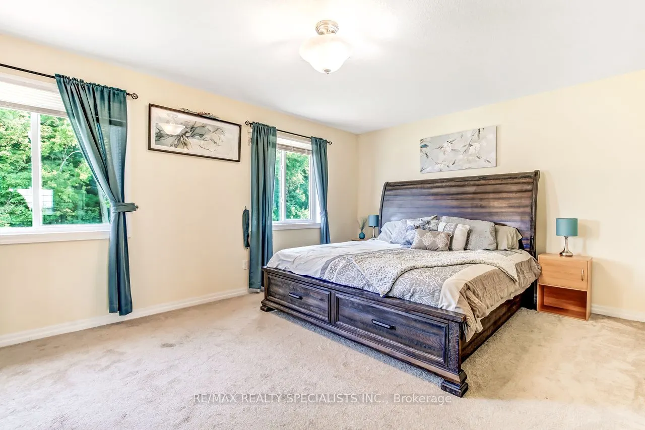 10 Birchall Lane