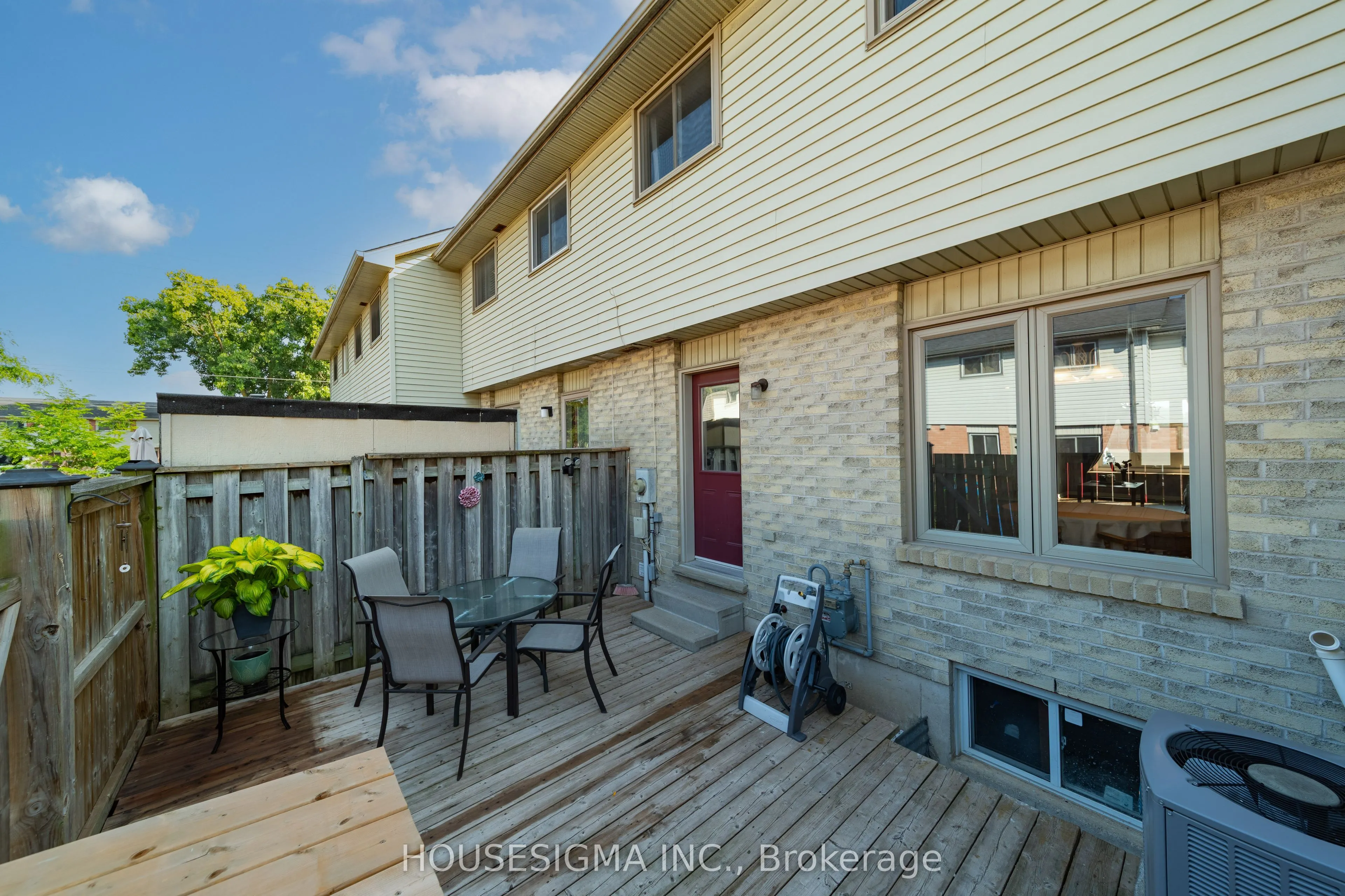 1225 Cheapside Street, #4