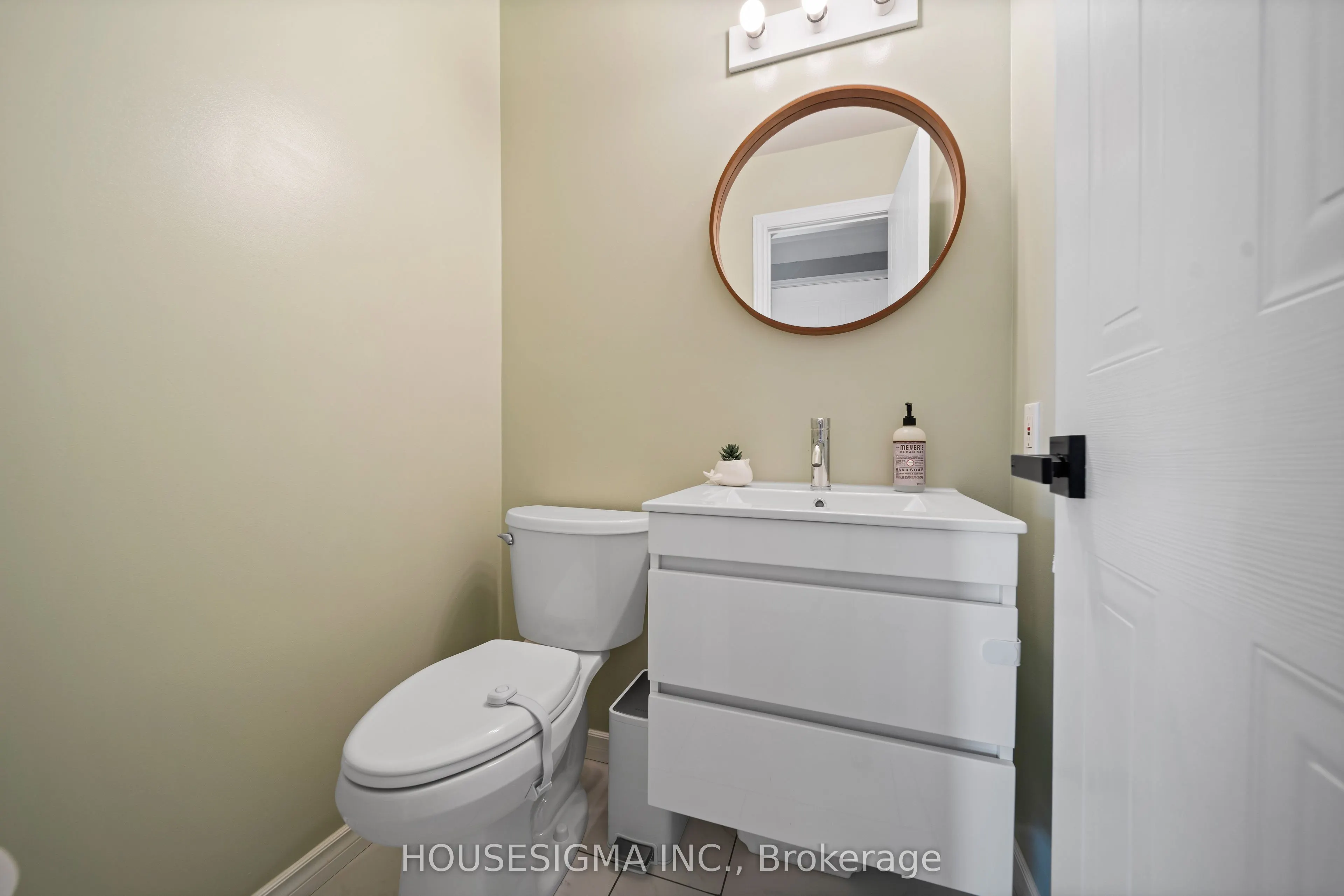 1225 Cheapside Street, #4