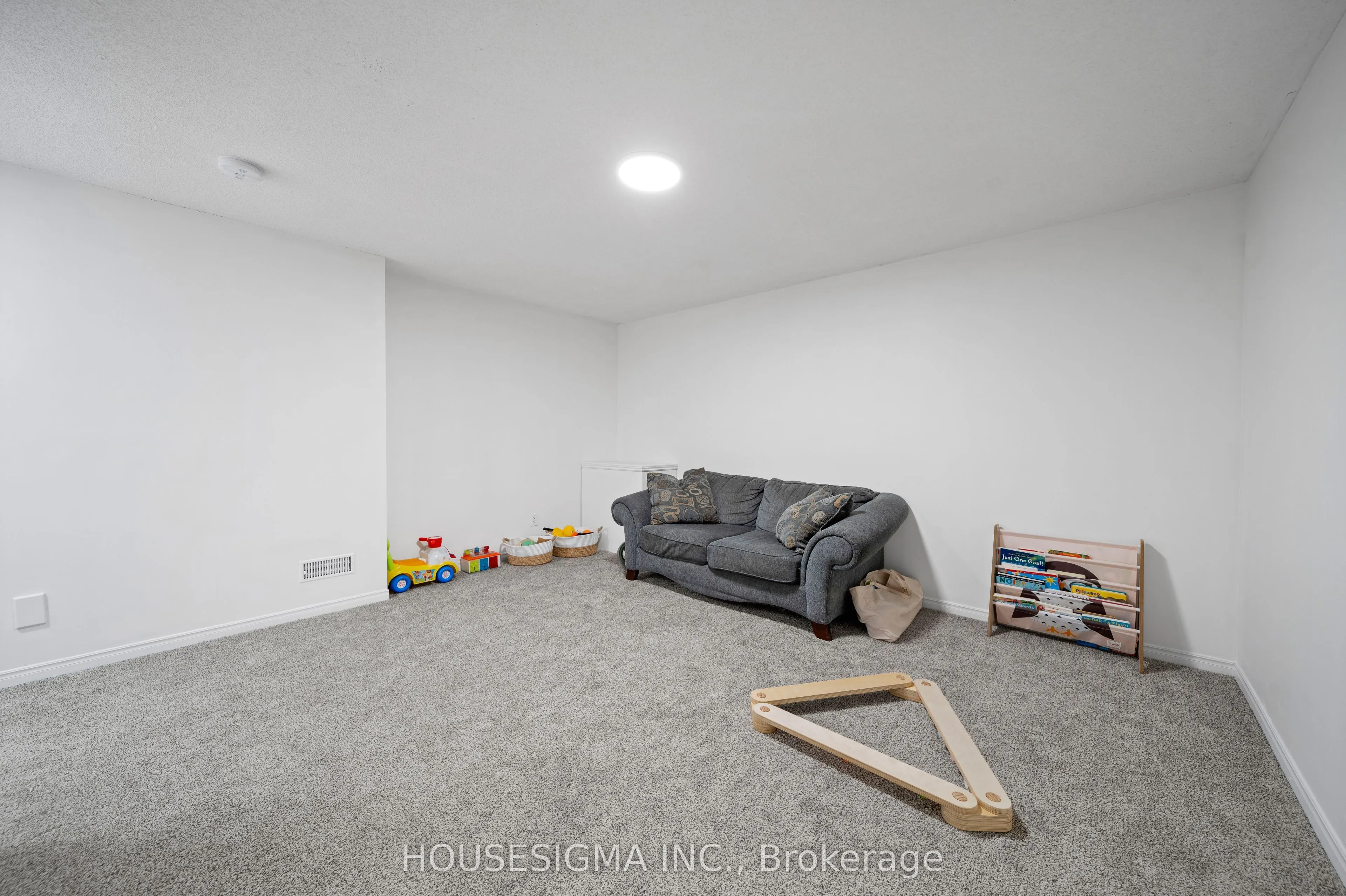 1225 Cheapside Street, #4