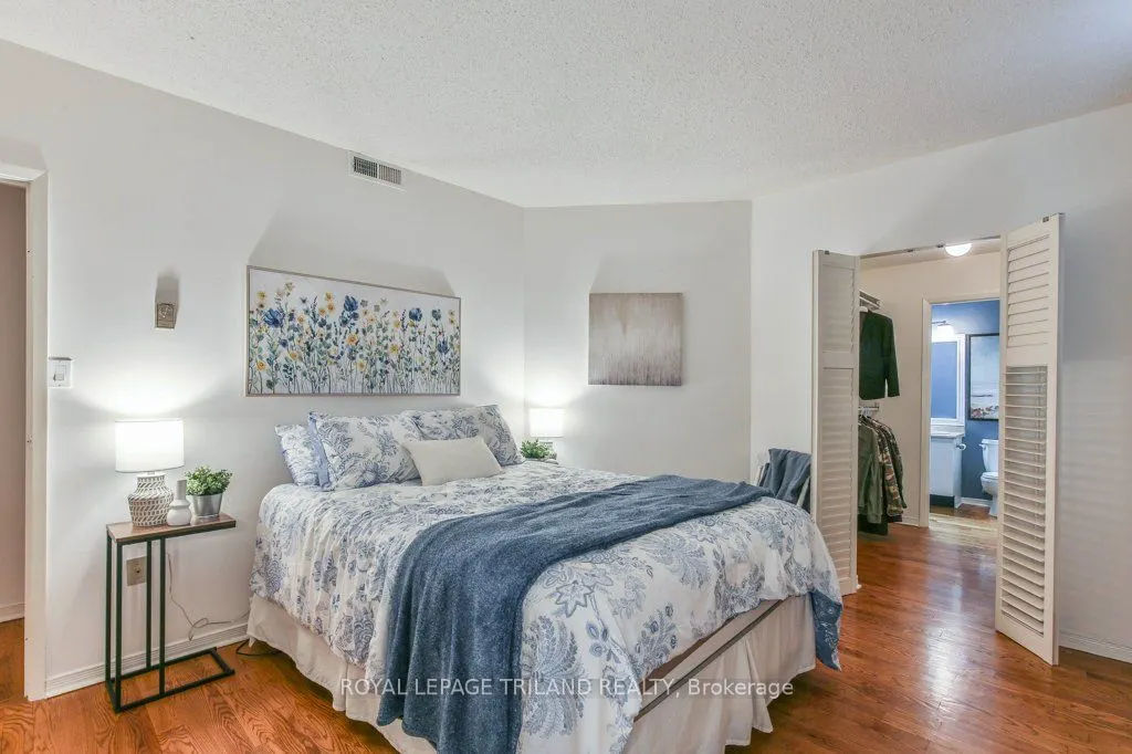 285 QUEENS Avenue, #101