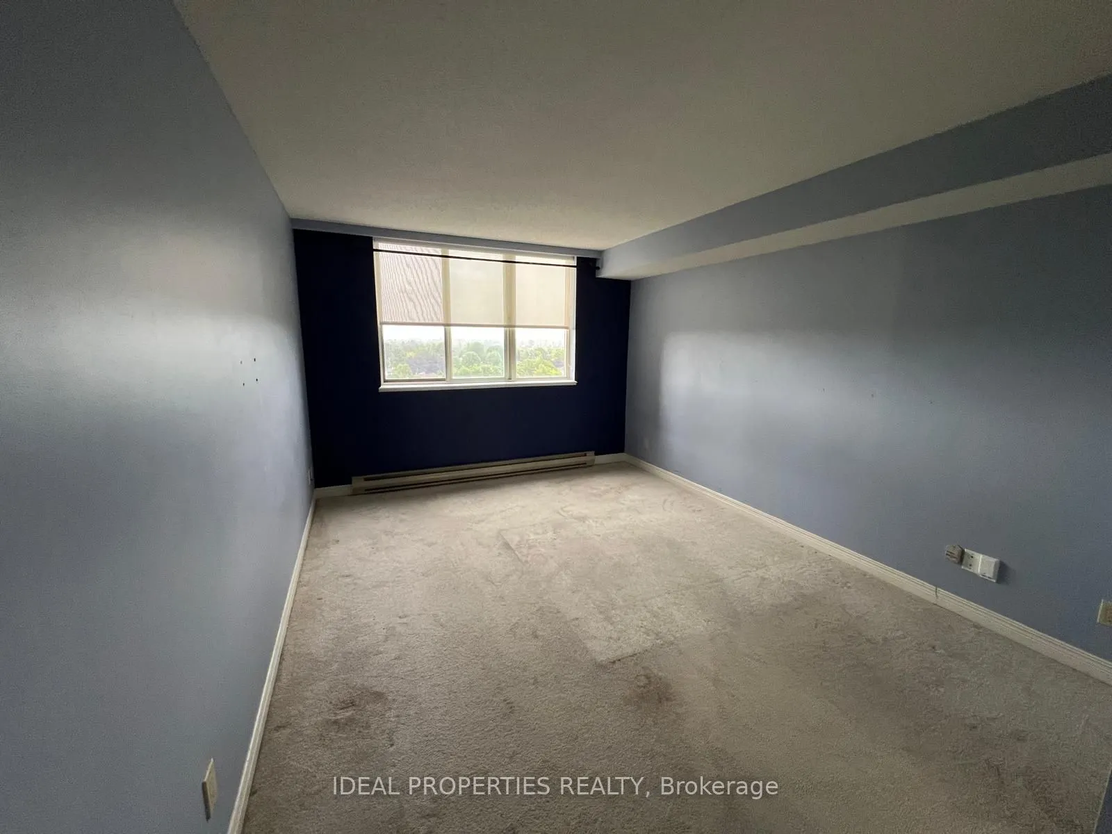 100 Grant Carman Drive N, #809