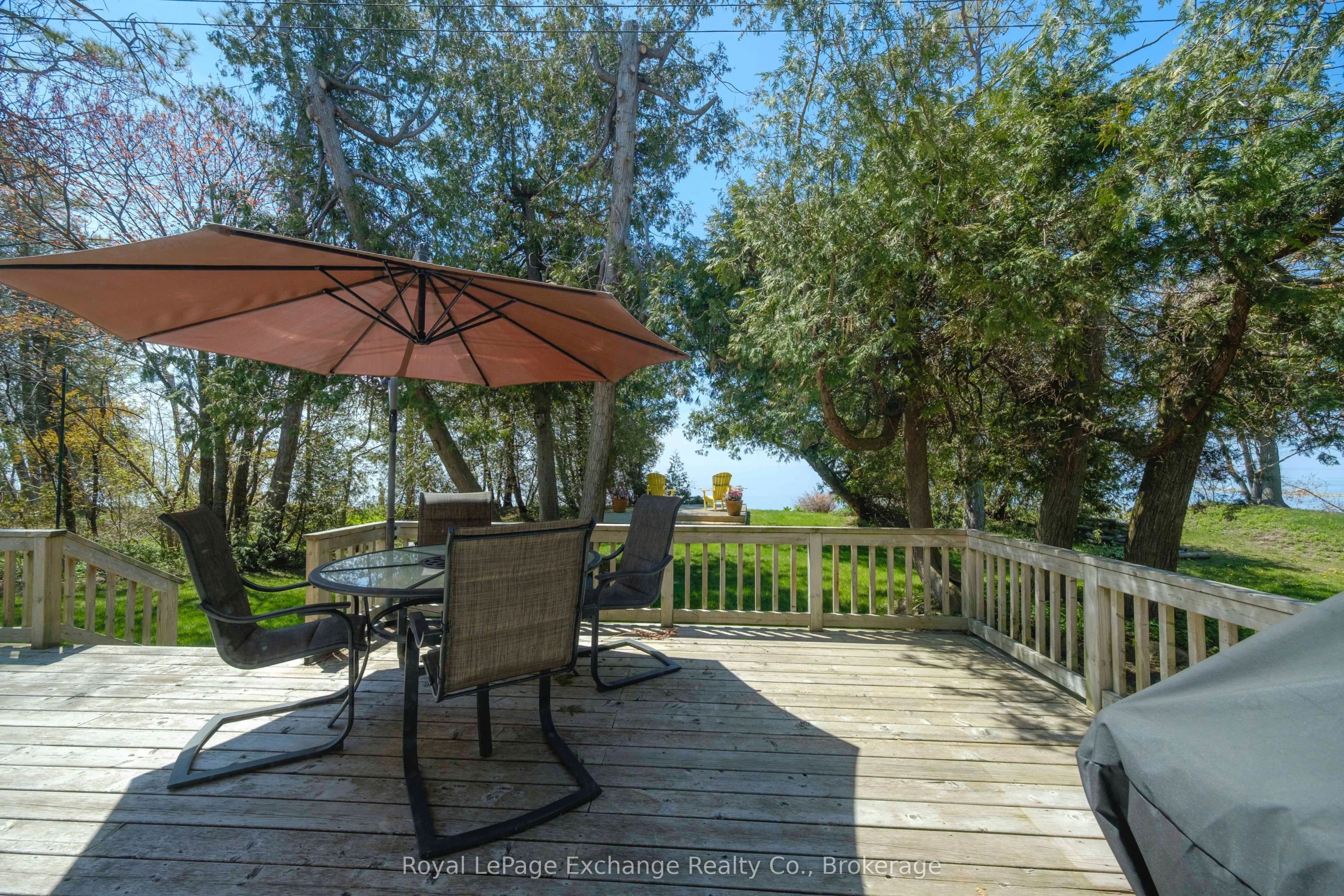 185 Huron Road