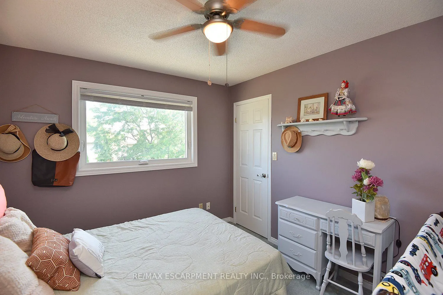 11 Jacqueline Boulevard
