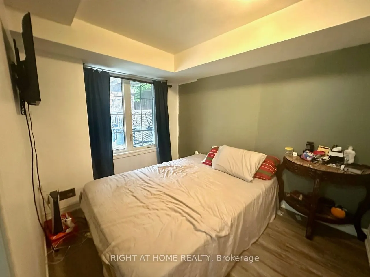 20 McConkey Crescent, #83
