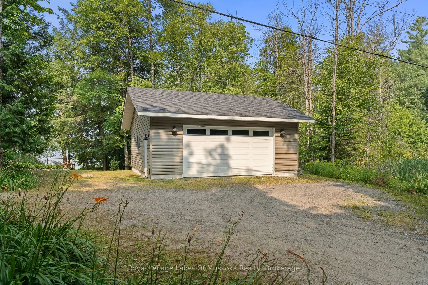 1484 Shangrila Road